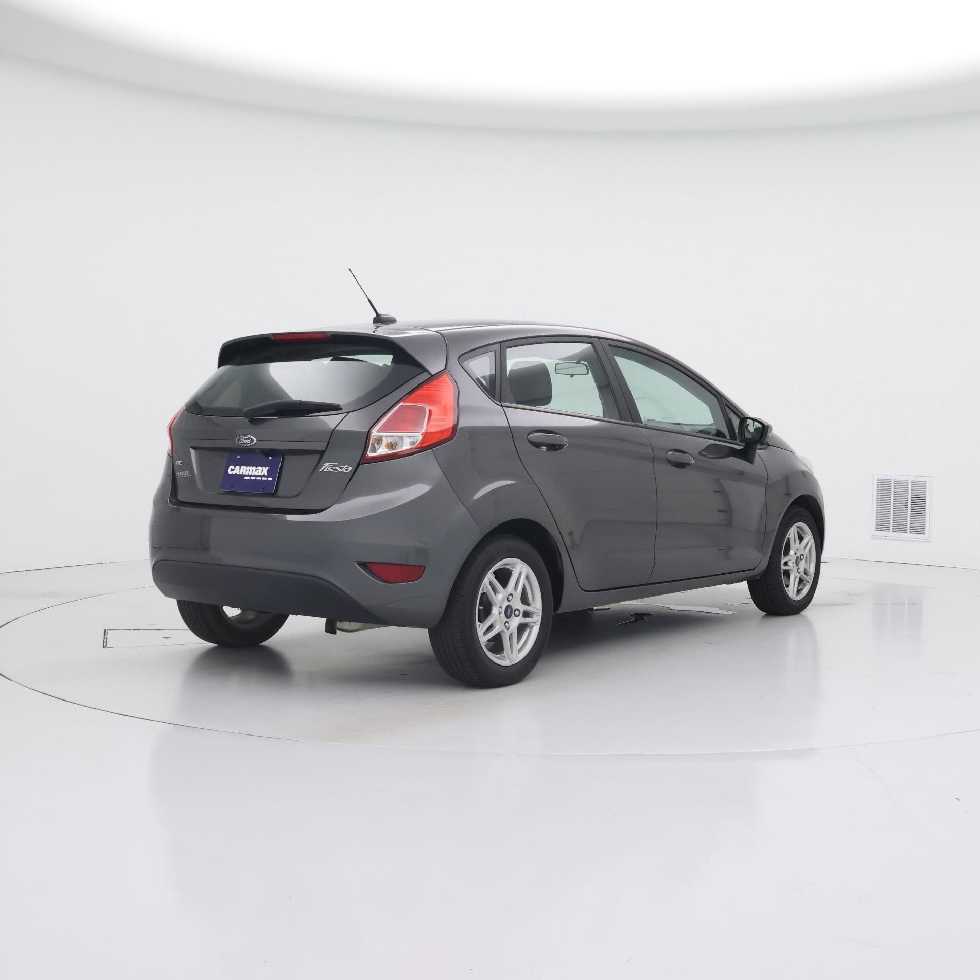 Thumbnail: 2018 Ford Fiesta - 8