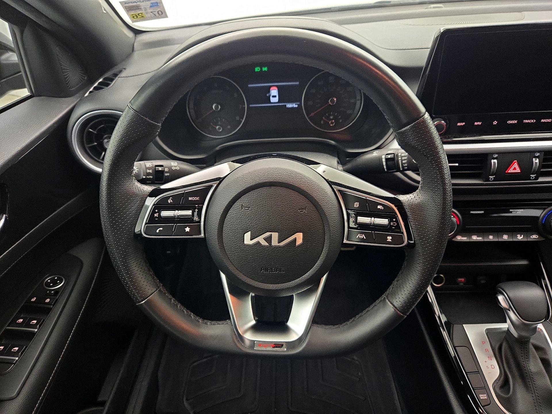 Thumbnail: 2024 Kia Forte - 10