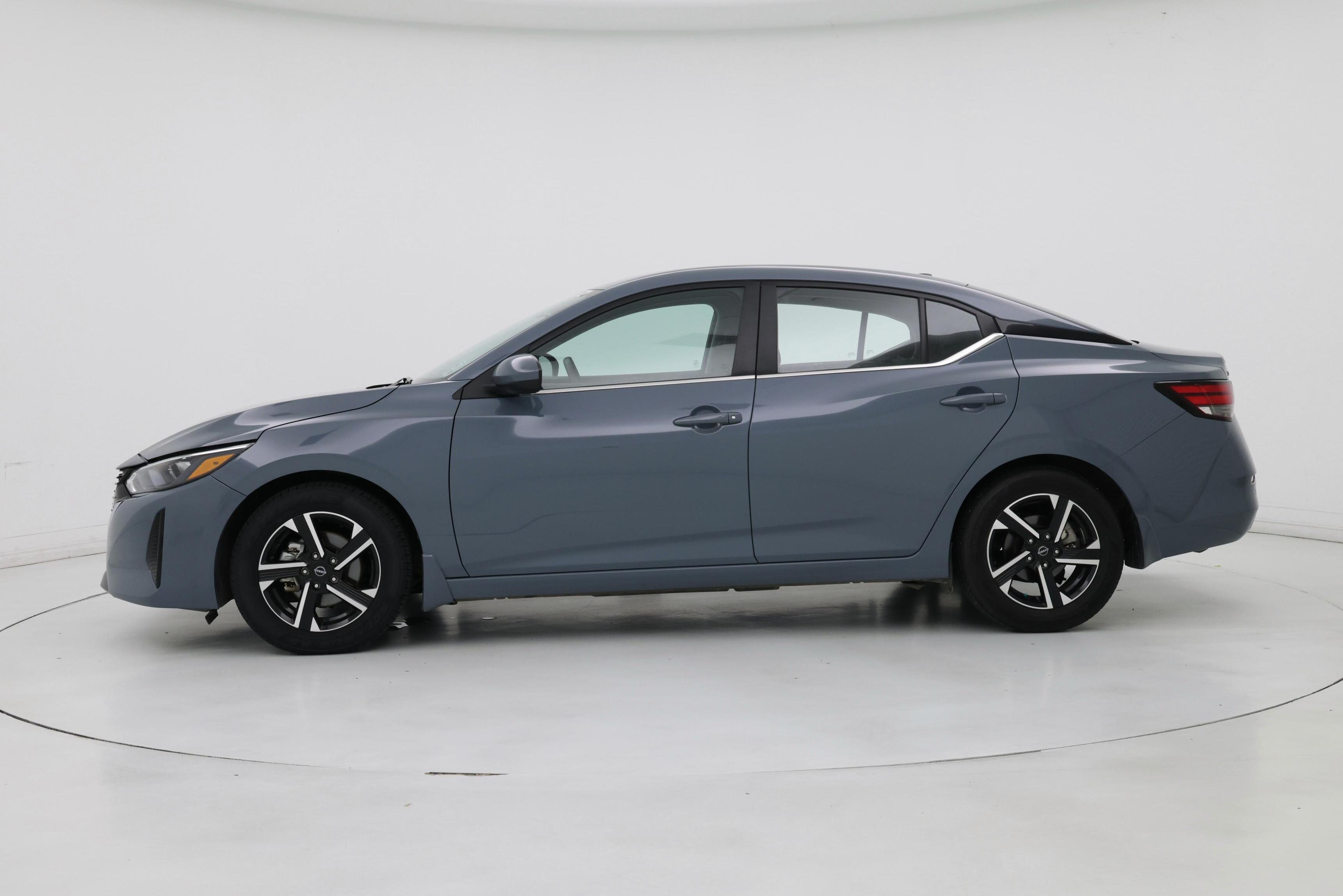 Thumbnail: 2024 Nissan Sentra - 3