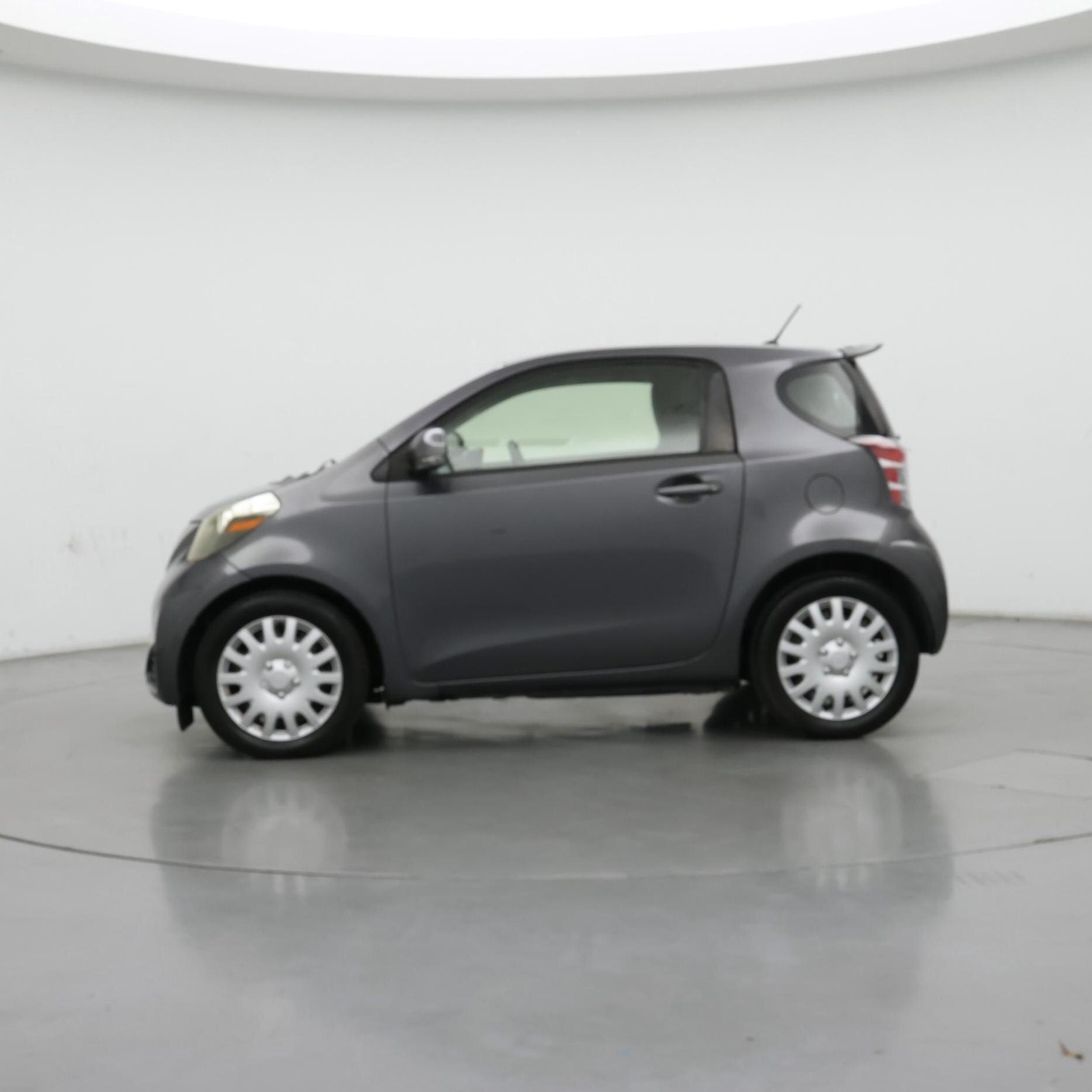 Thumbnail: 2013 Scion iQ - 3