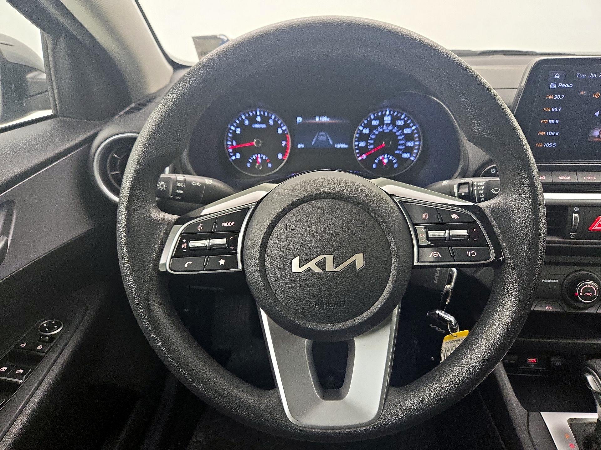 Thumbnail: 2024 Kia Forte - 10