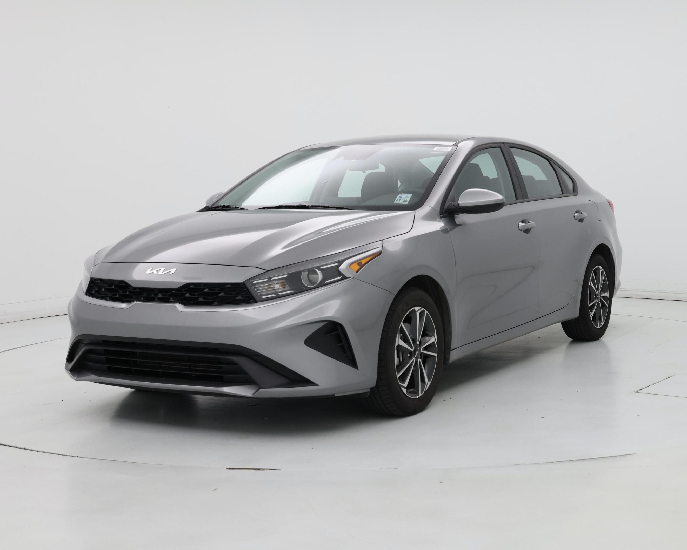Thumbnail: 2024 Kia Forte - 4