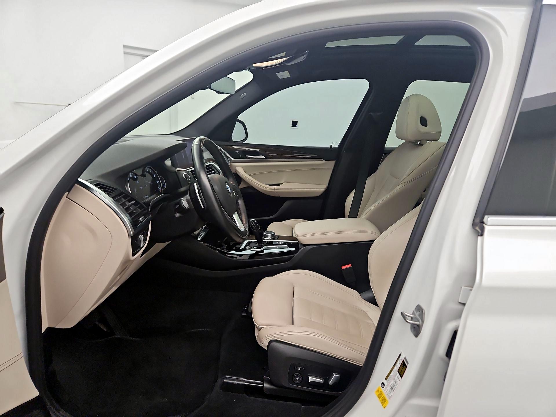 Thumbnail: 2019 BMW X3 - 11