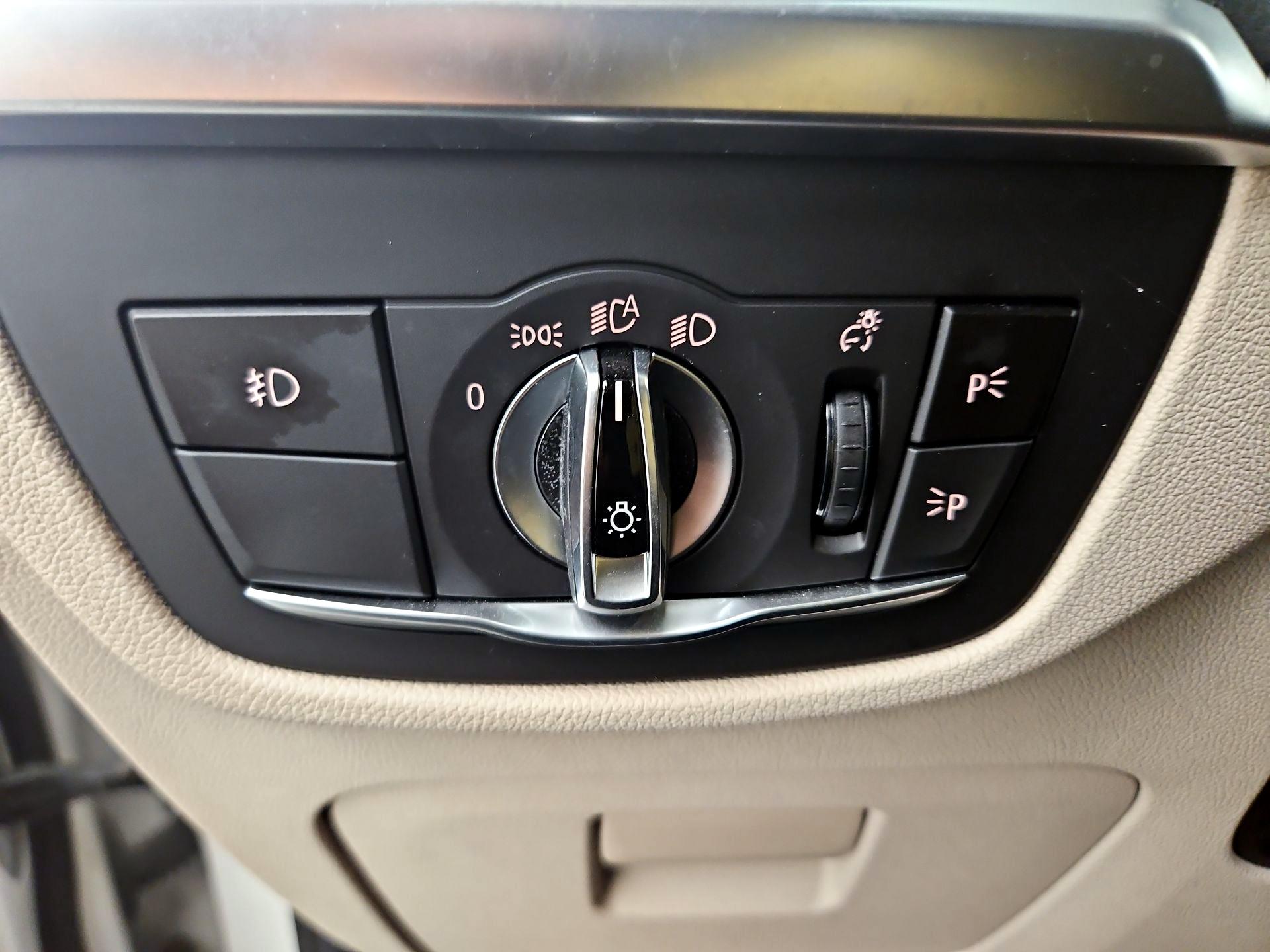 Thumbnail: 2019 BMW X3 - 13