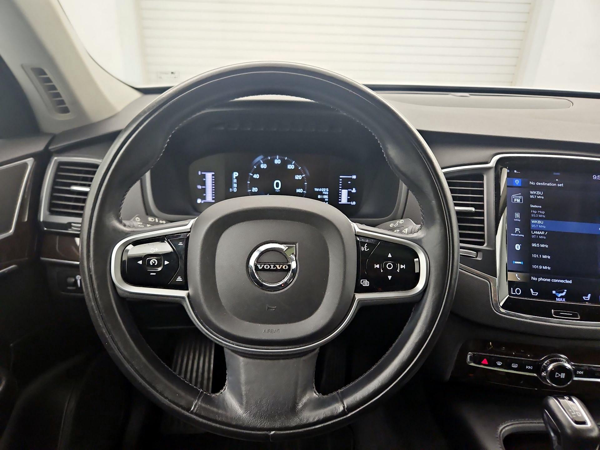 Thumbnail: 2019 Volvo XC90 - 10