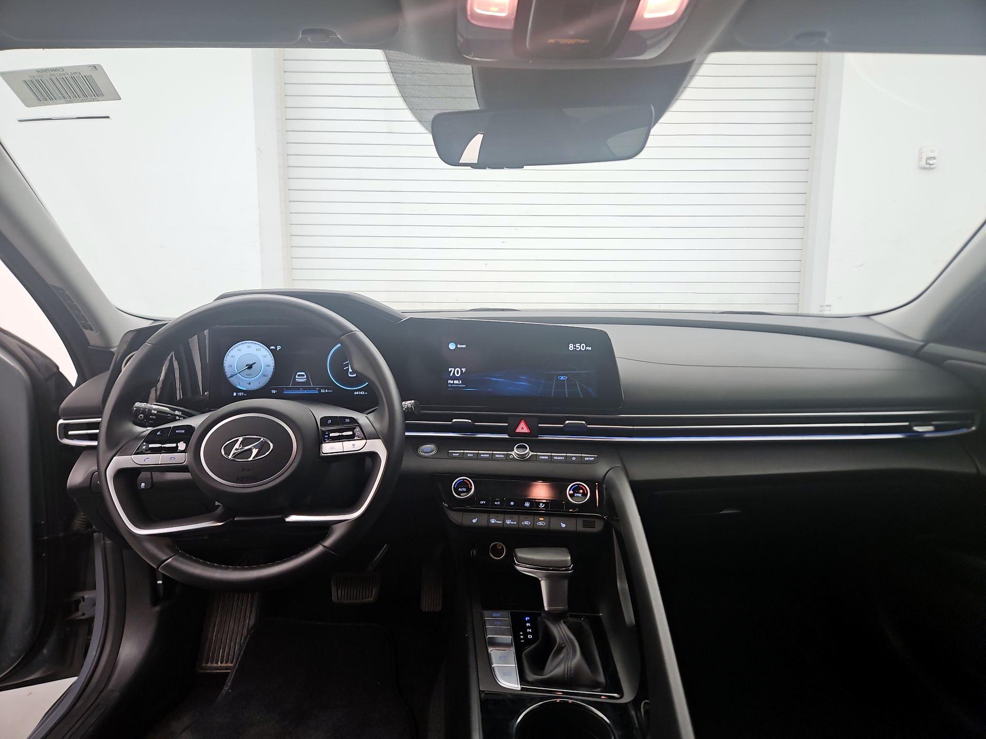 Thumbnail: 2021 Hyundai Elantra - 9