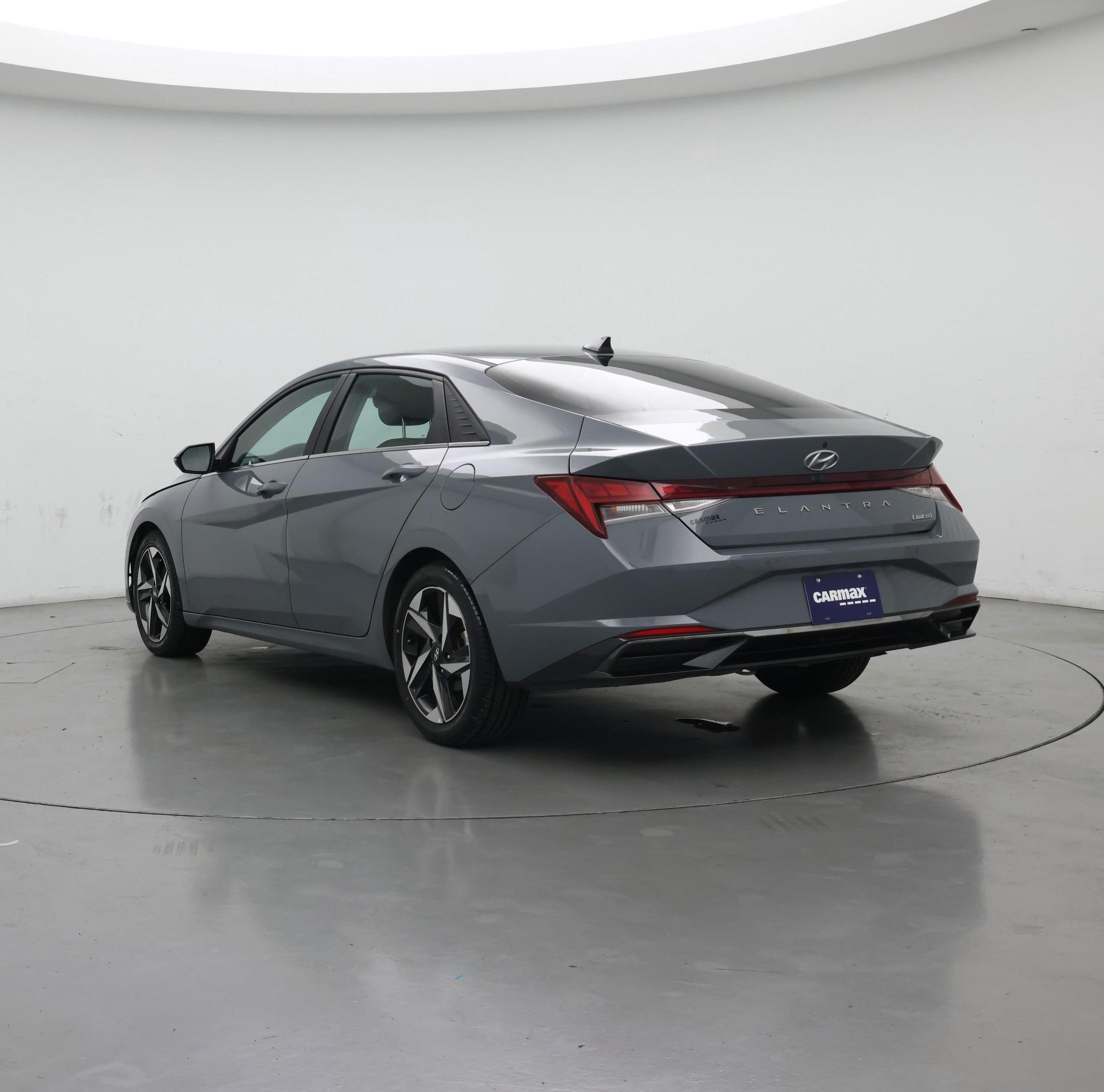 Thumbnail: 2021 Hyundai Elantra - 2