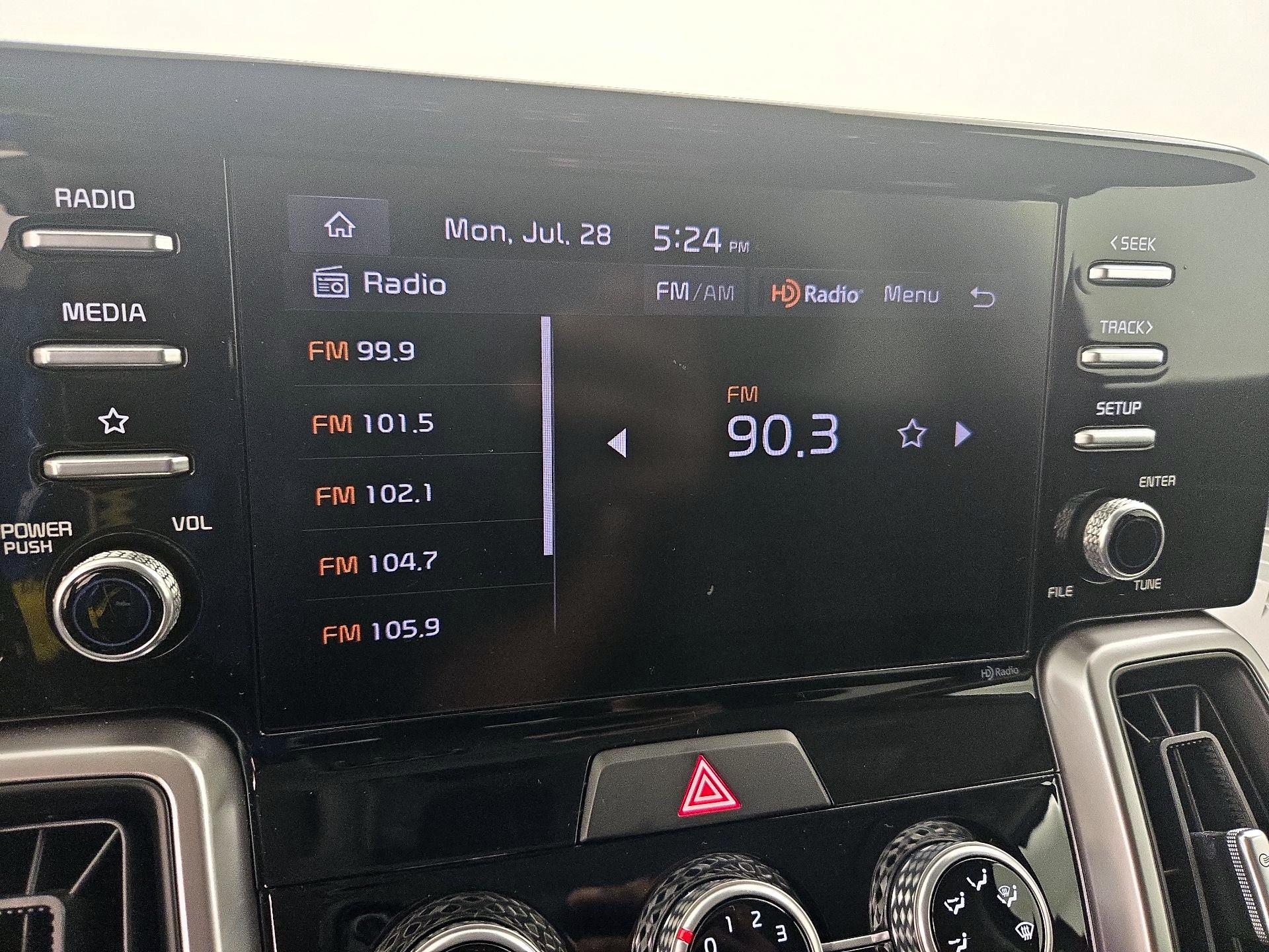 Thumbnail: 2023 Kia Sorento - 15
