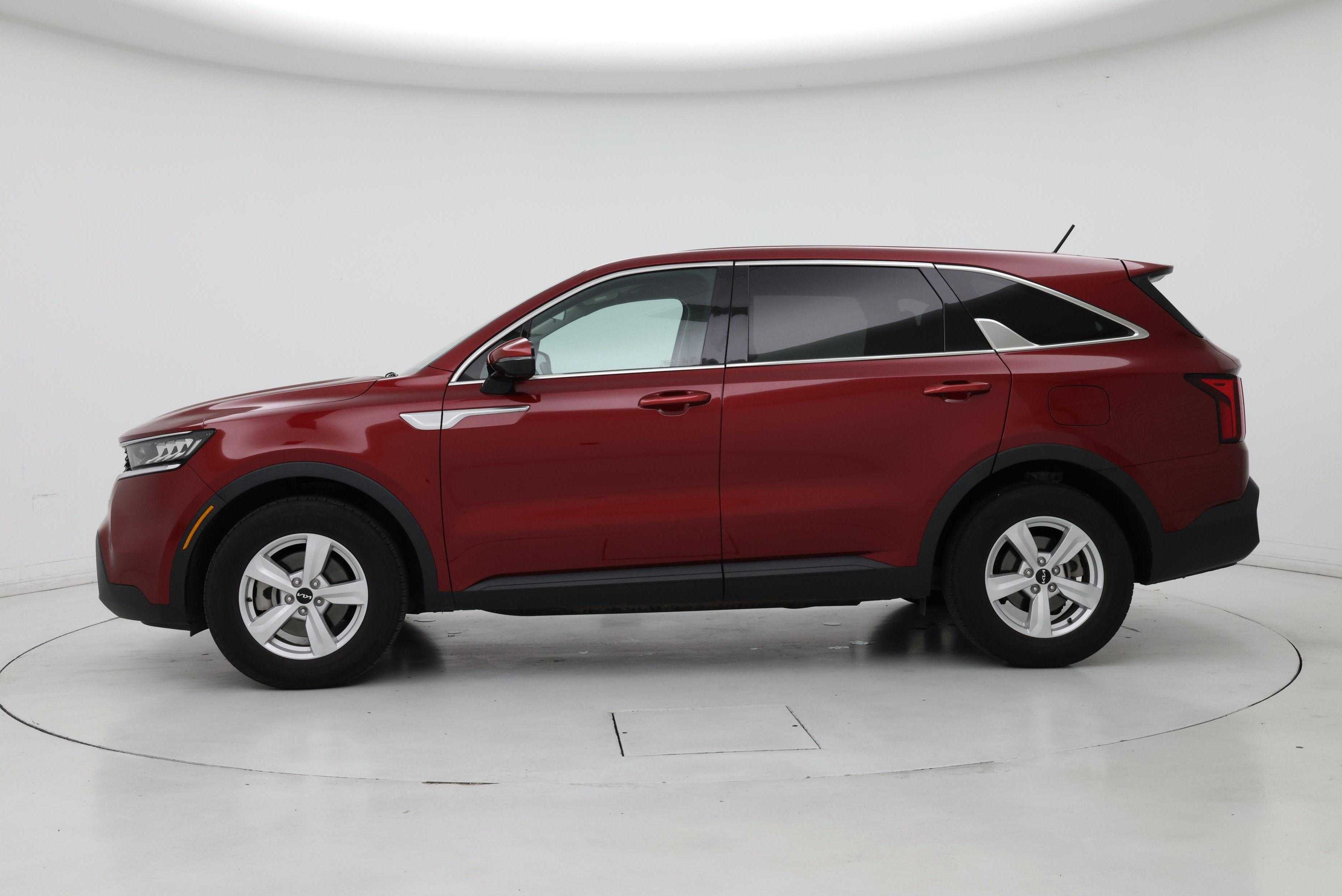 Thumbnail: 2023 Kia Sorento - 3