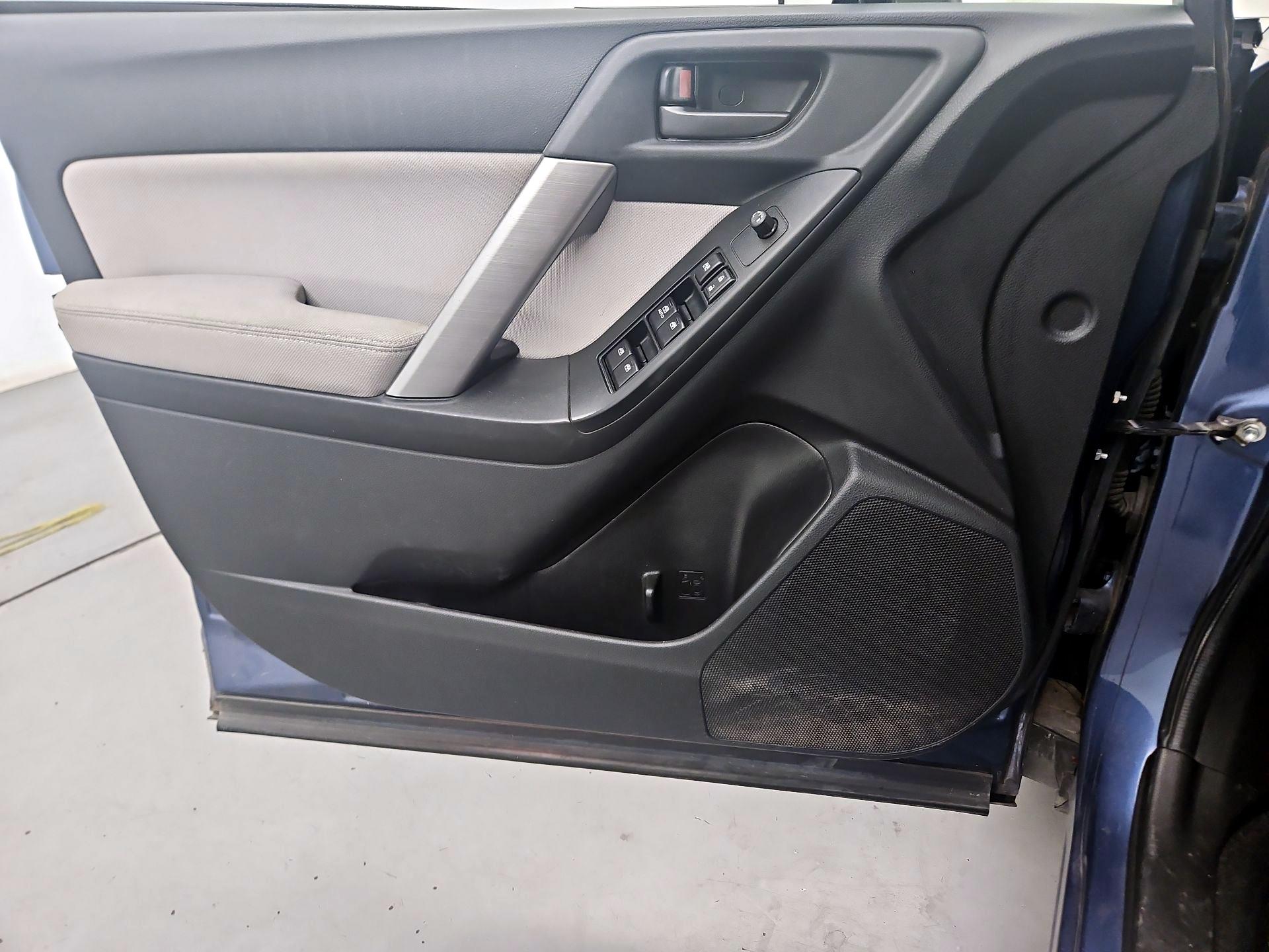 Thumbnail: 2014 Subaru Forester - 12