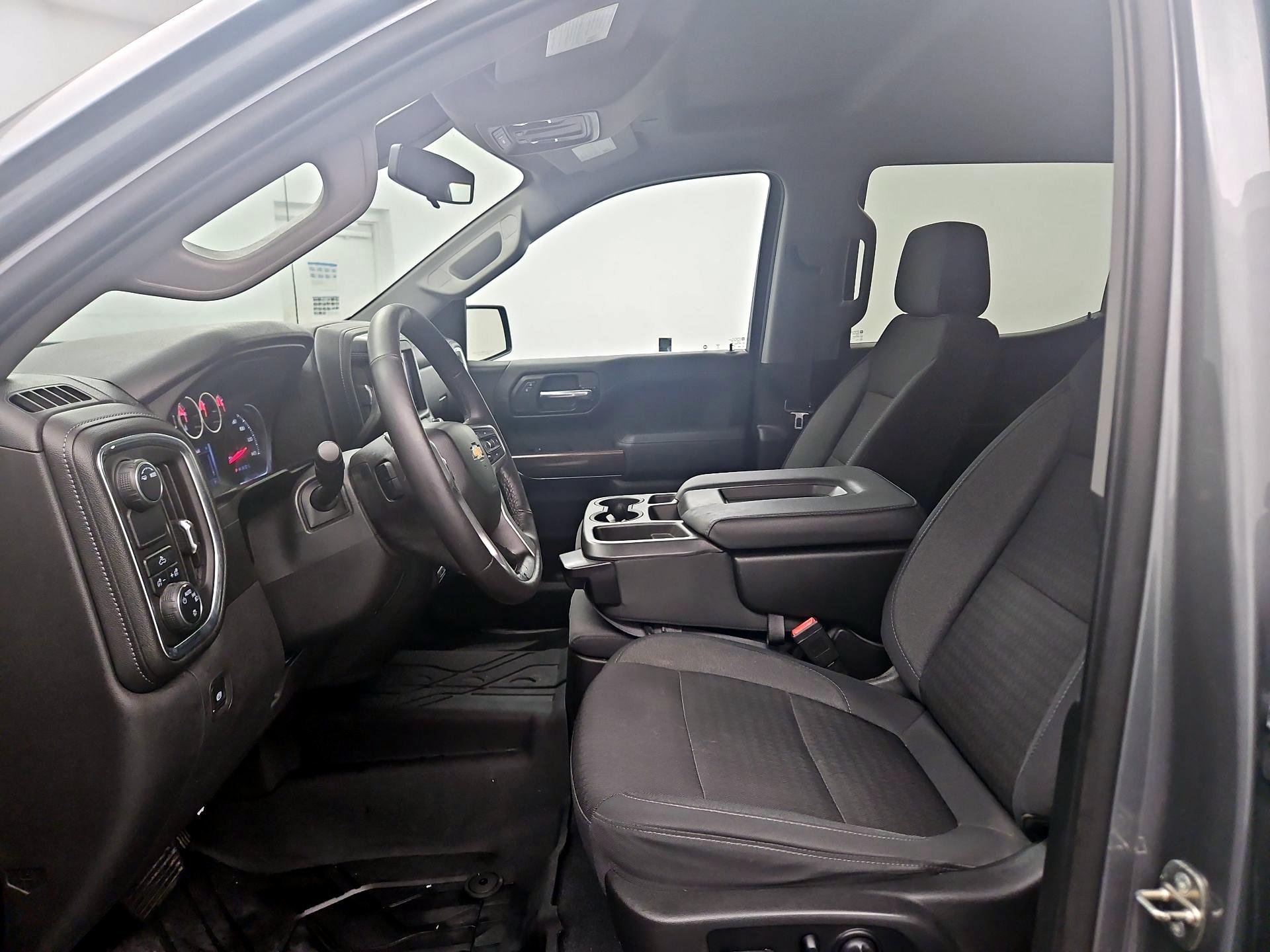 Thumbnail: 2020 Chevrolet Silverado 1500 - 11