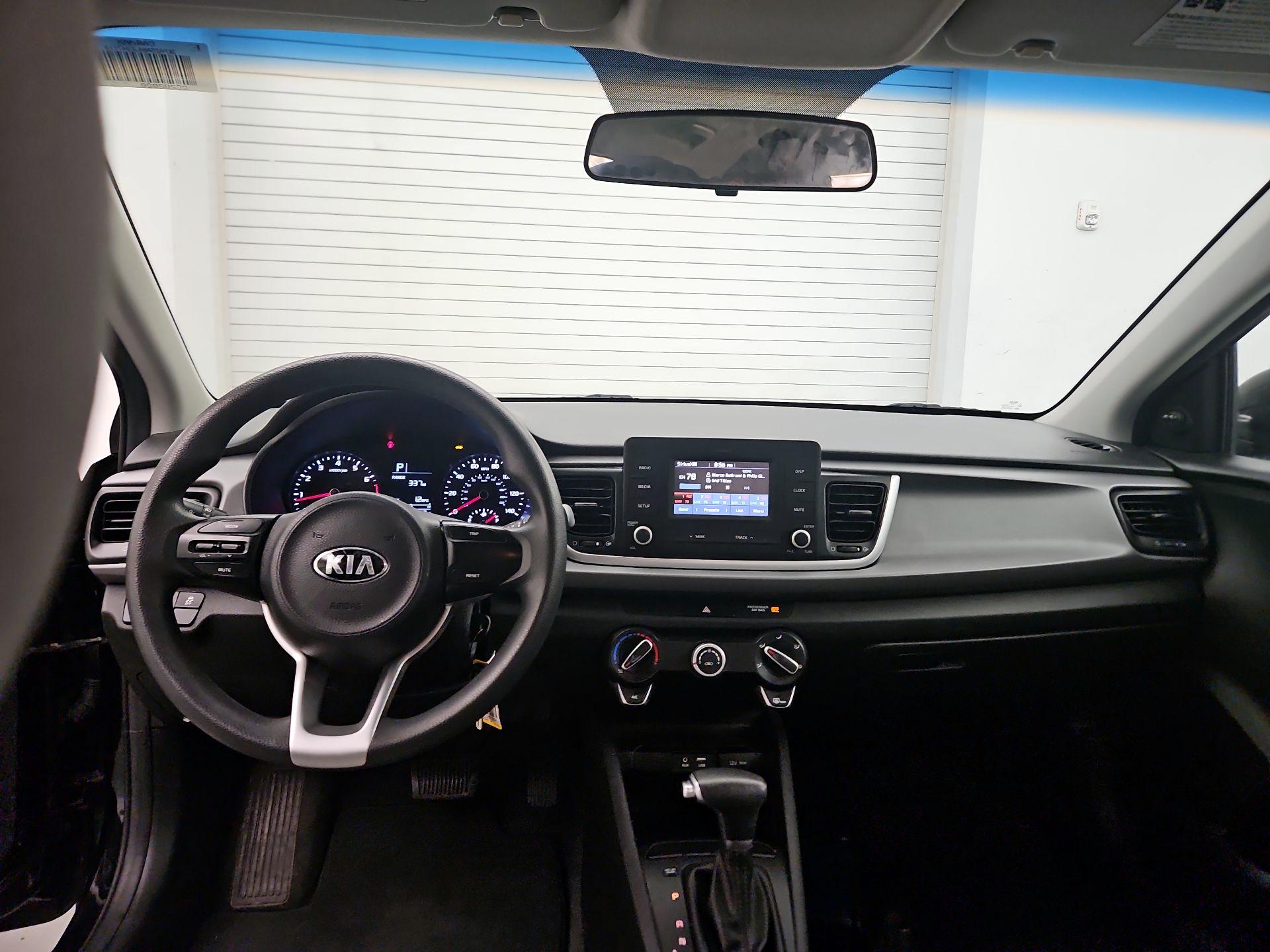 Thumbnail: 2018 Kia Rio5 - 9