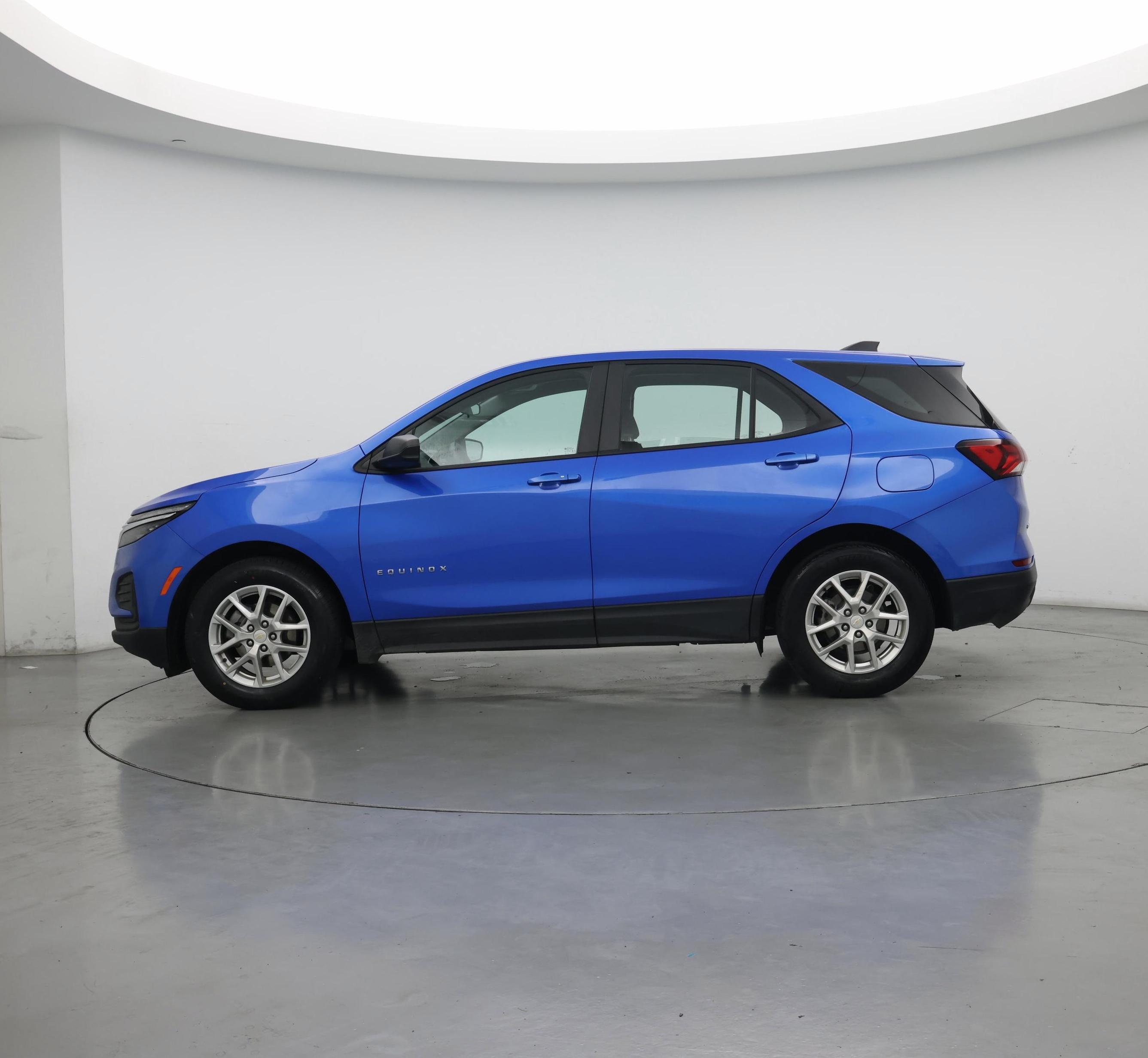 Thumbnail: 2024 Chevrolet Equinox - 3