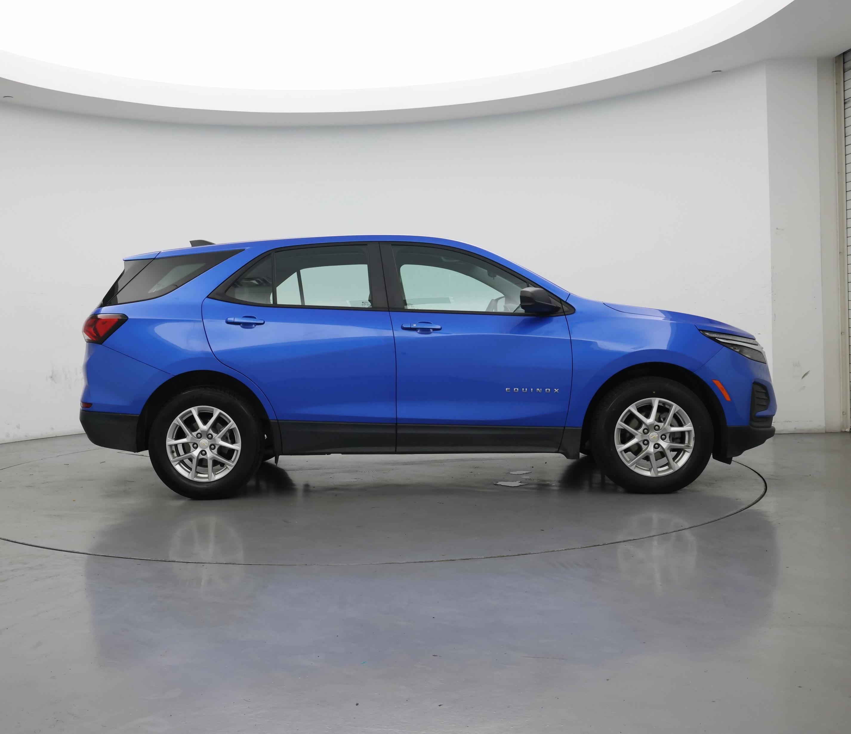 Thumbnail: 2024 Chevrolet Equinox - 7
