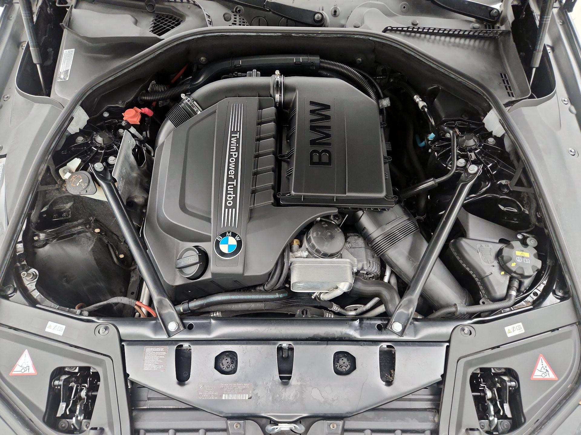 Thumbnail: 2015 BMW 5 Series - 20