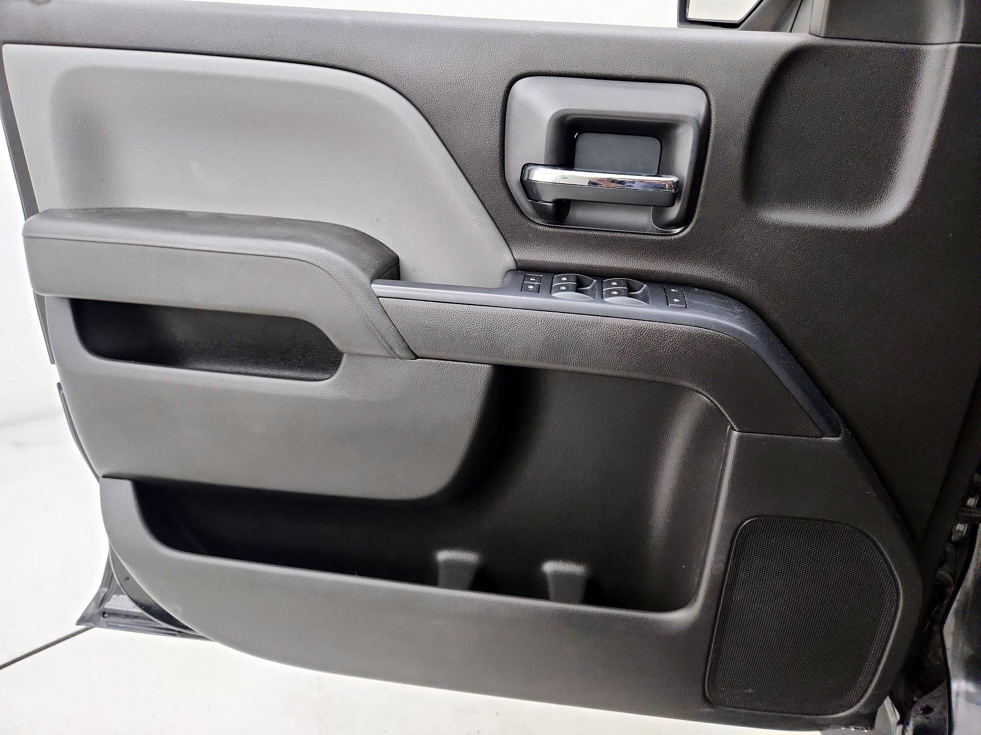 Thumbnail: 2016 Chevrolet Silverado 1500 - 12