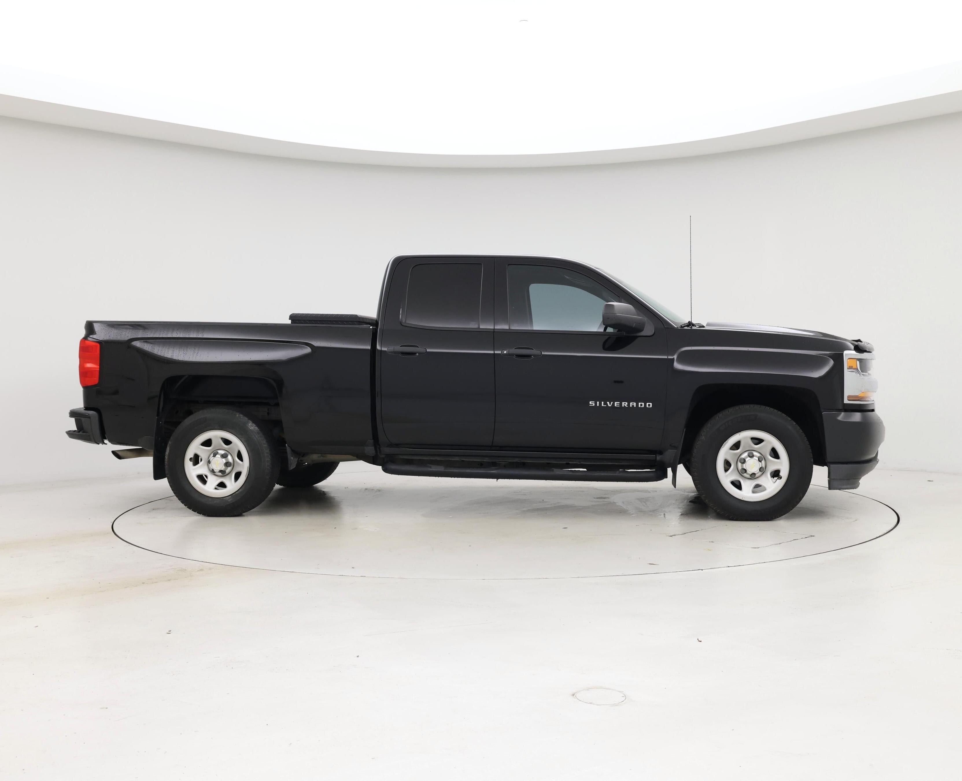 Thumbnail: 2016 Chevrolet Silverado 1500 - 7