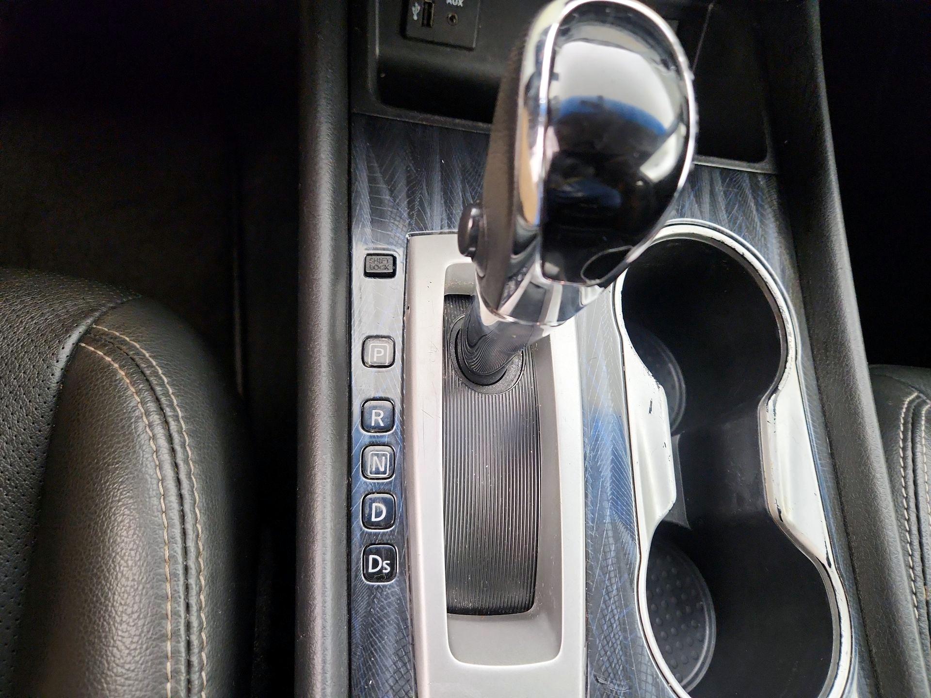Thumbnail: 2016 Nissan Altima - 17