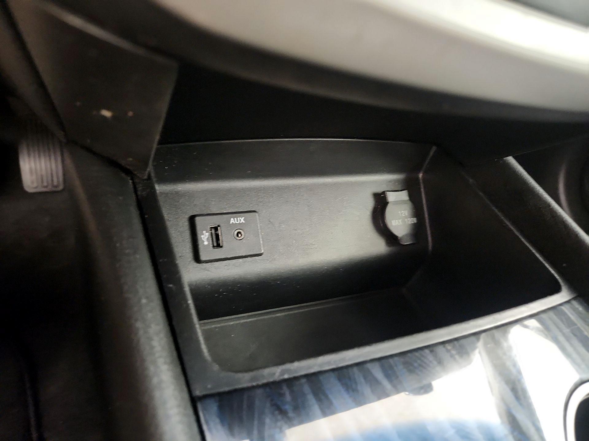 Thumbnail: 2016 Nissan Altima - 18