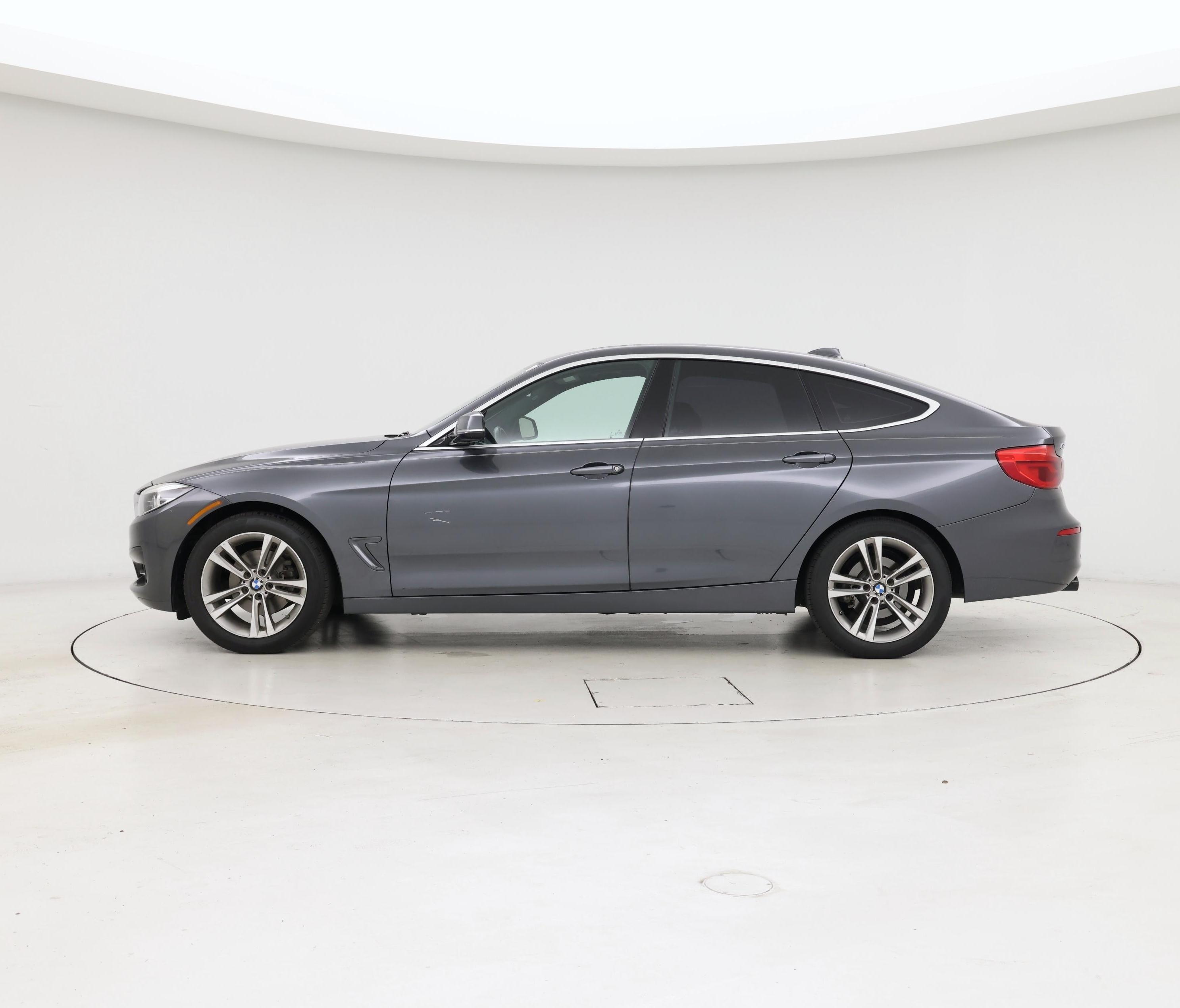 Thumbnail: 2018 BMW 3 Series - 3