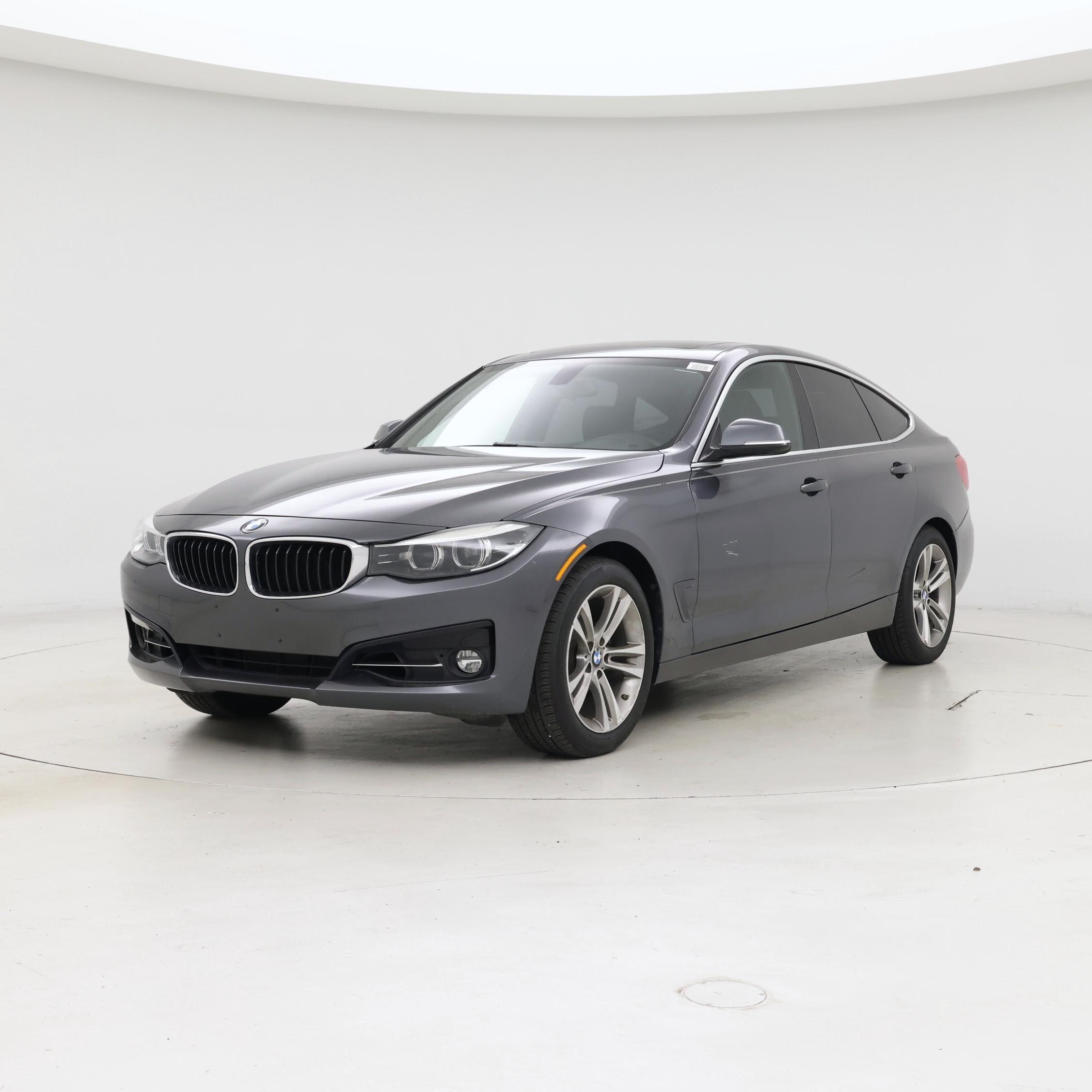 Thumbnail: 2018 BMW 3 Series - 4