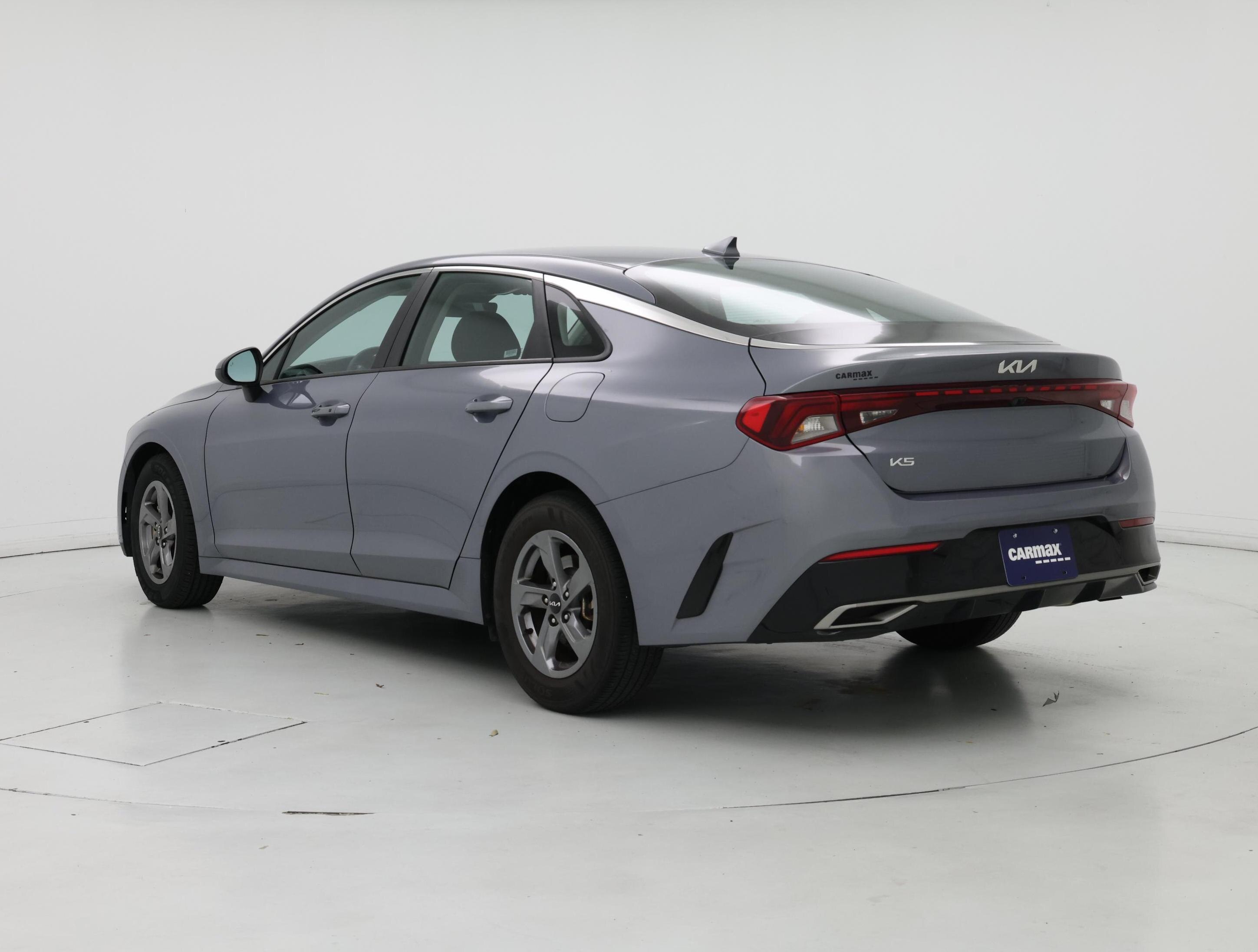 Thumbnail: 2023 Kia K5 - 2