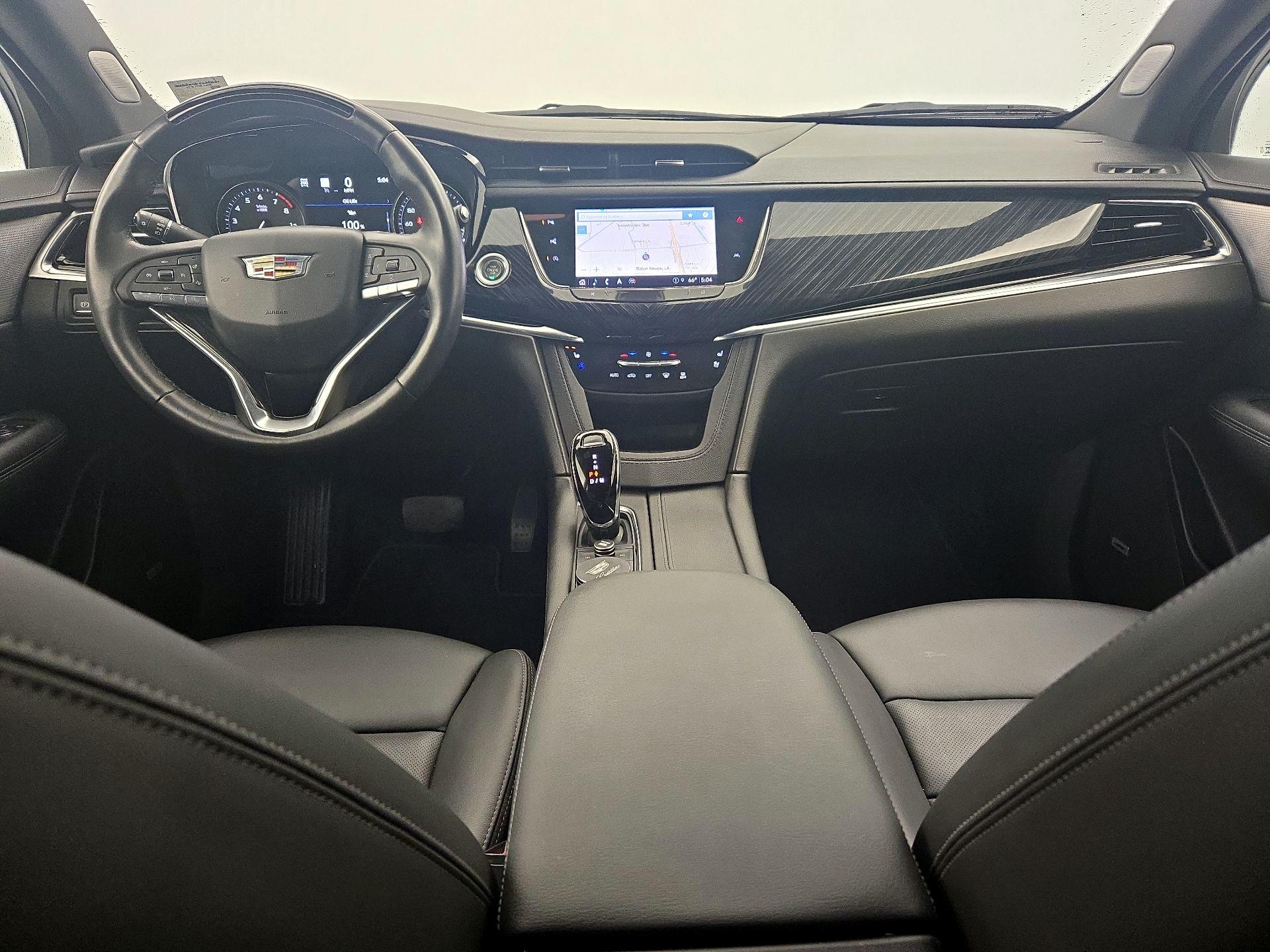 Thumbnail: 2023 Cadillac XT6 - 9