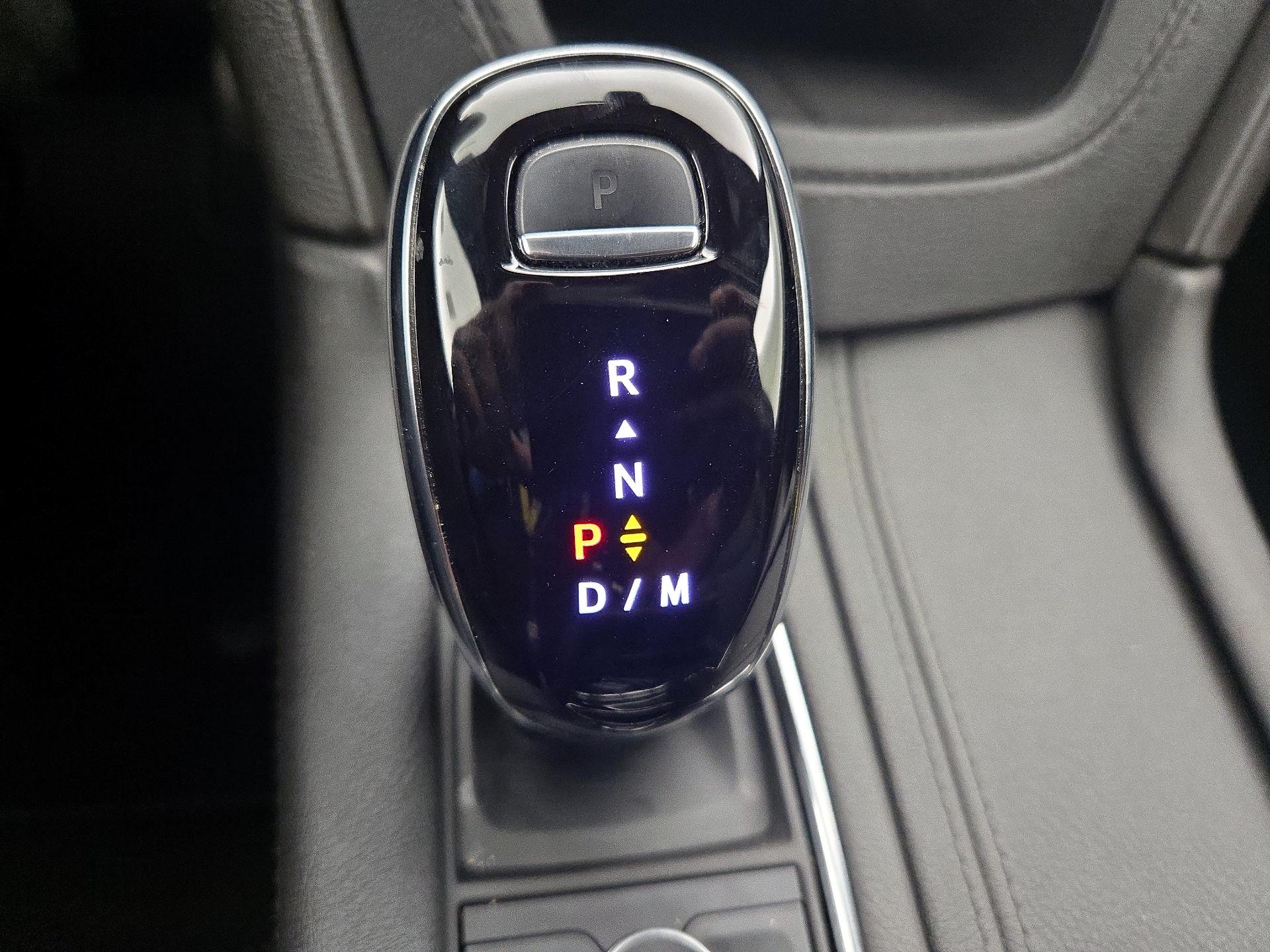 Thumbnail: 2023 Cadillac XT6 - 18