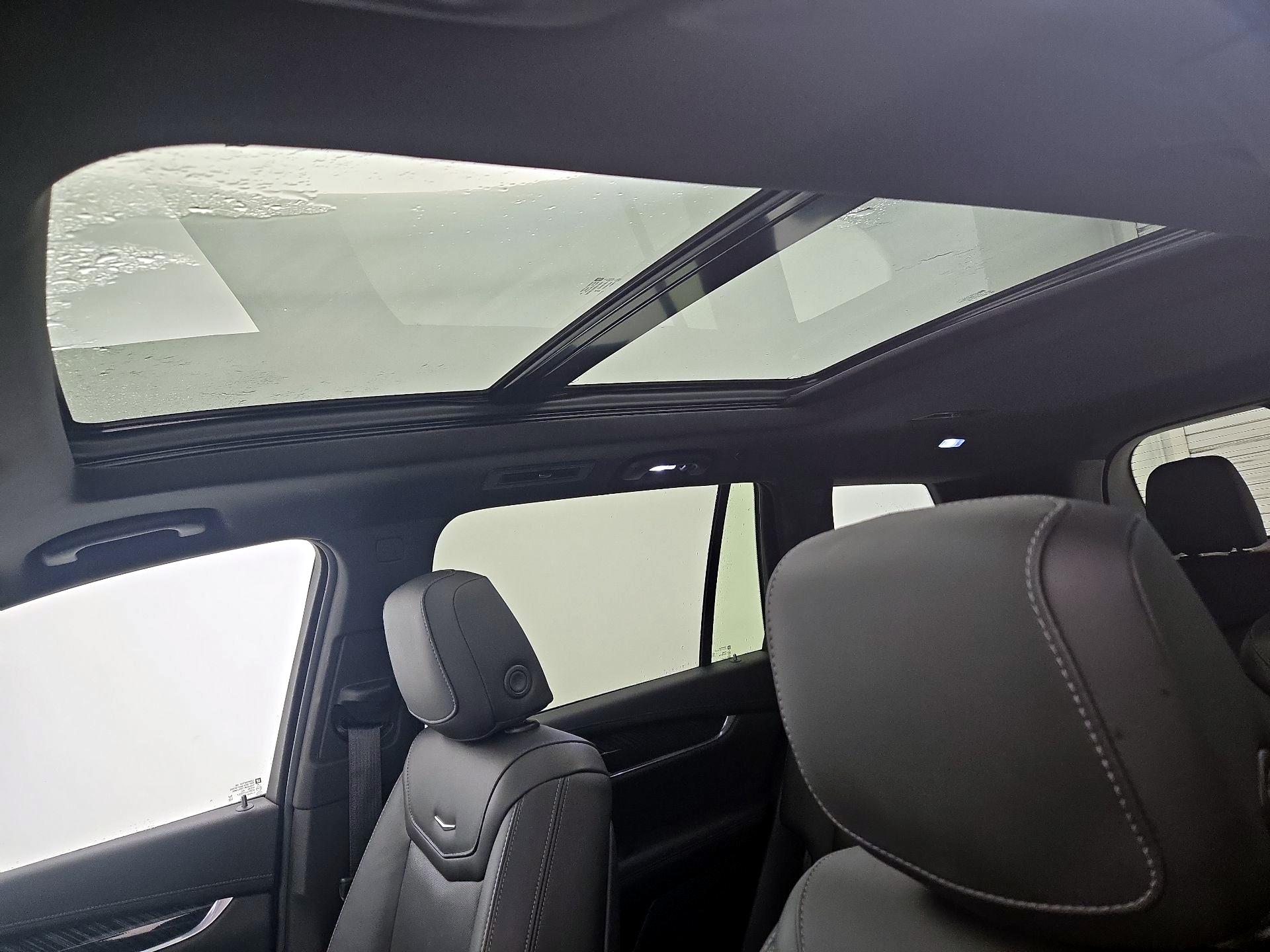 Thumbnail: 2023 Cadillac XT6 - 20
