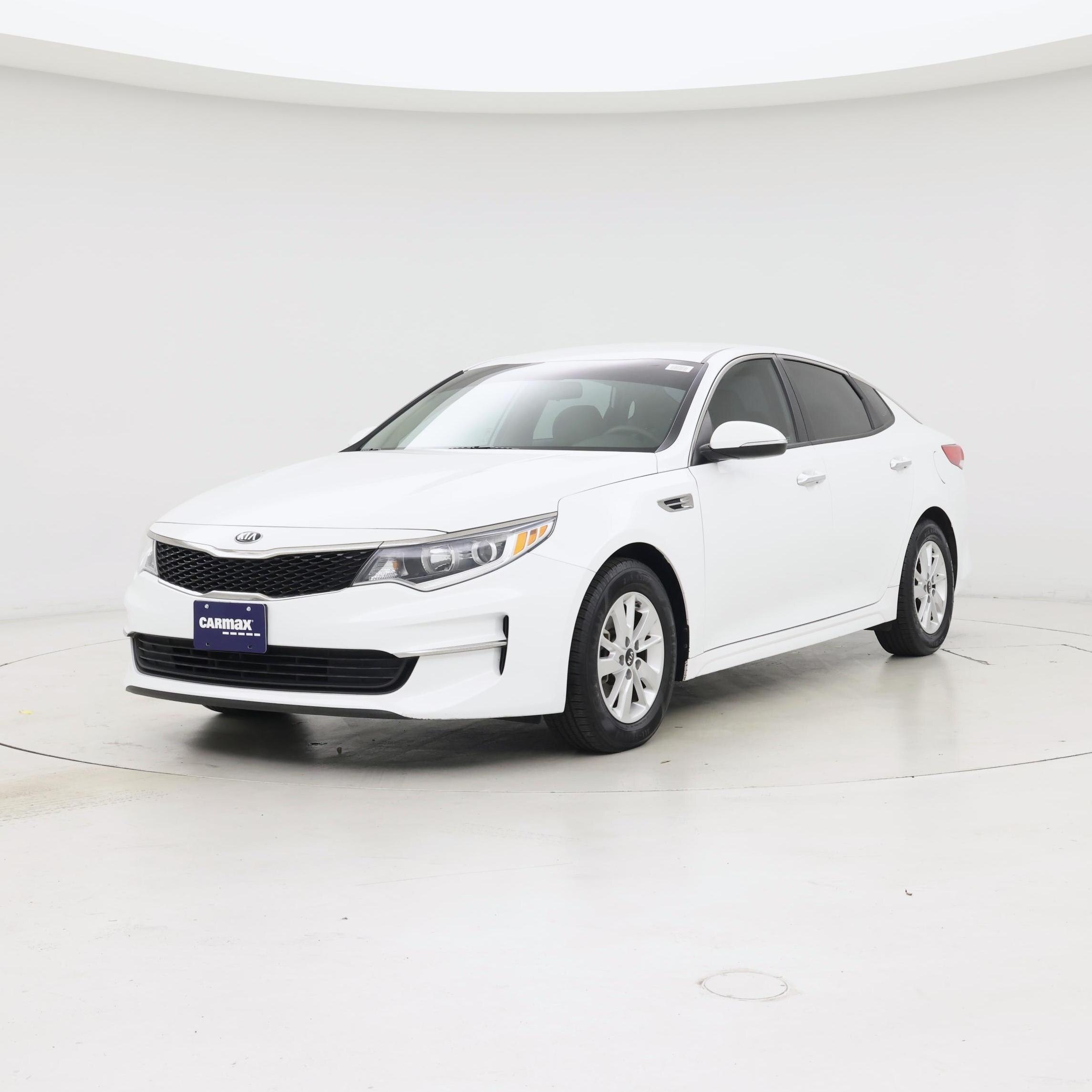 Thumbnail: 2017 Kia Optima - 4