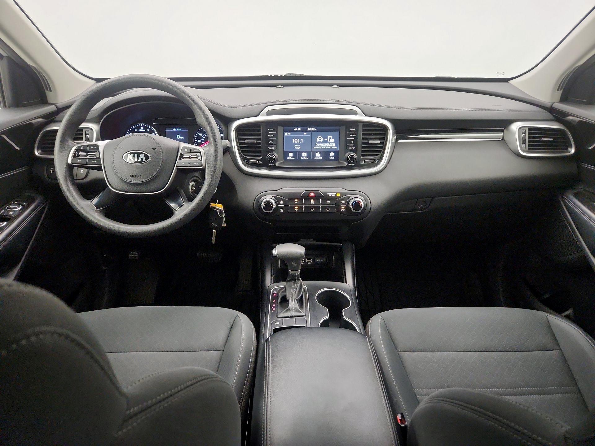 Thumbnail: 2019 Kia Sorento - 9