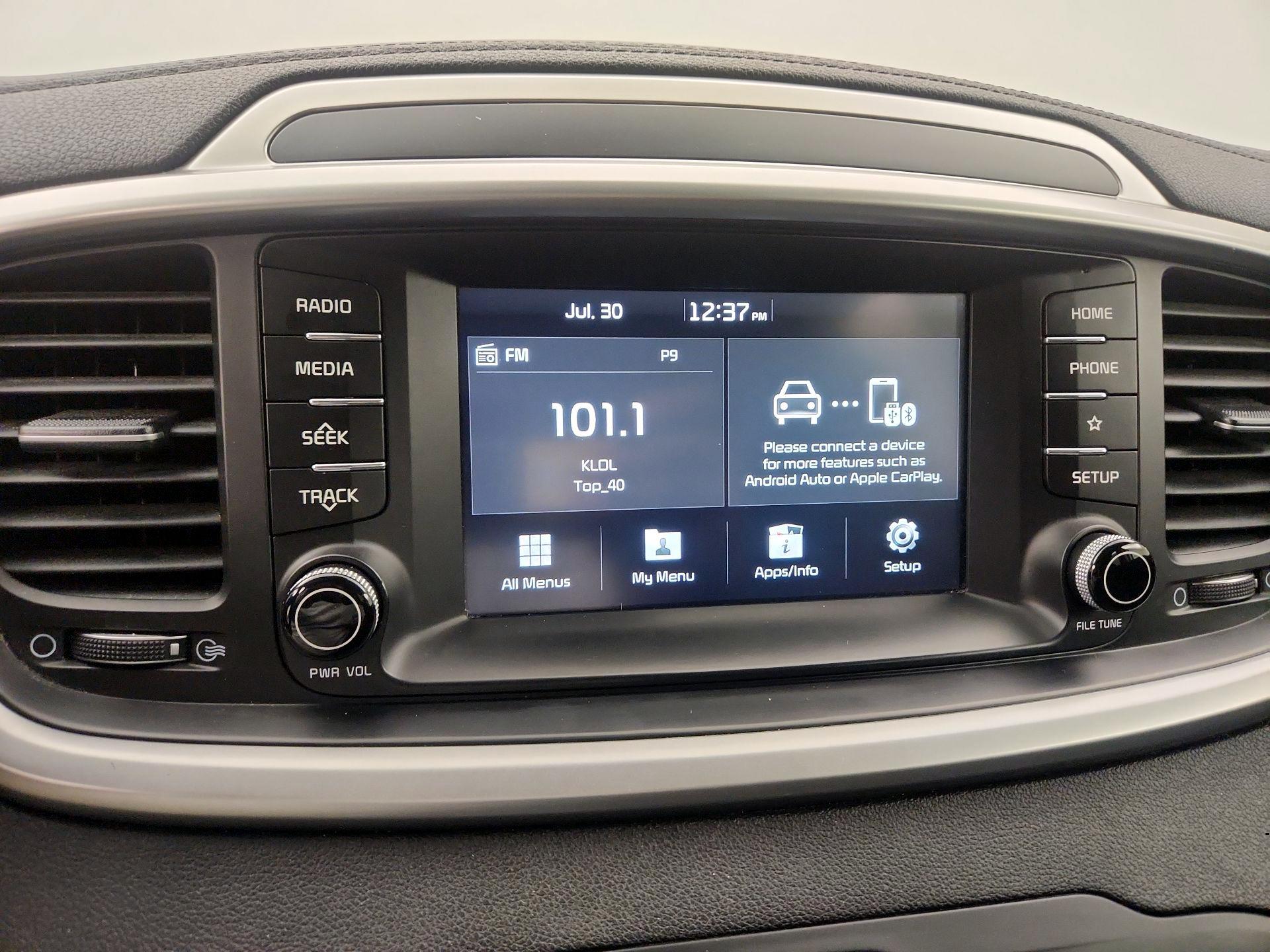 Thumbnail: 2019 Kia Sorento - 15