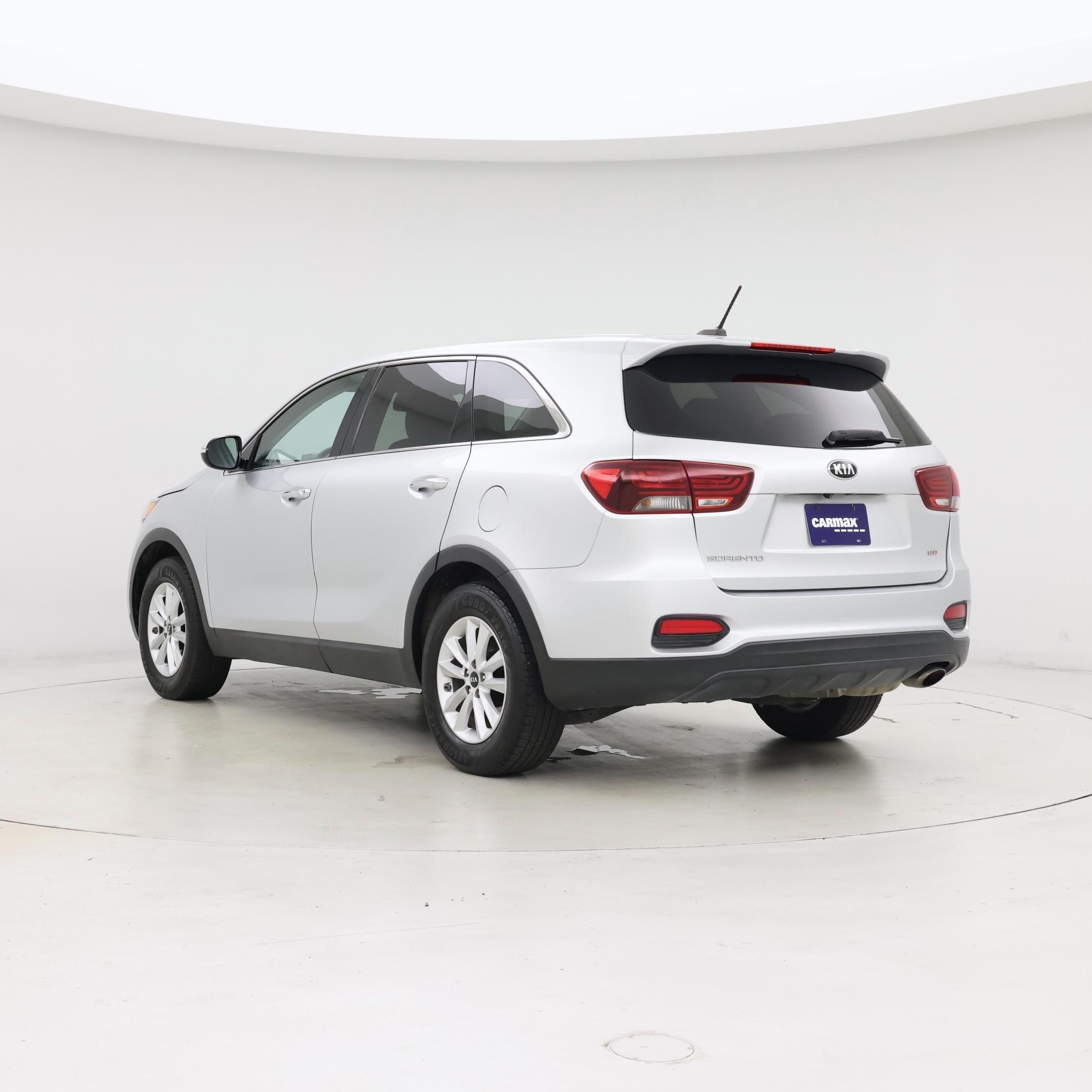 Thumbnail: 2019 Kia Sorento - 2