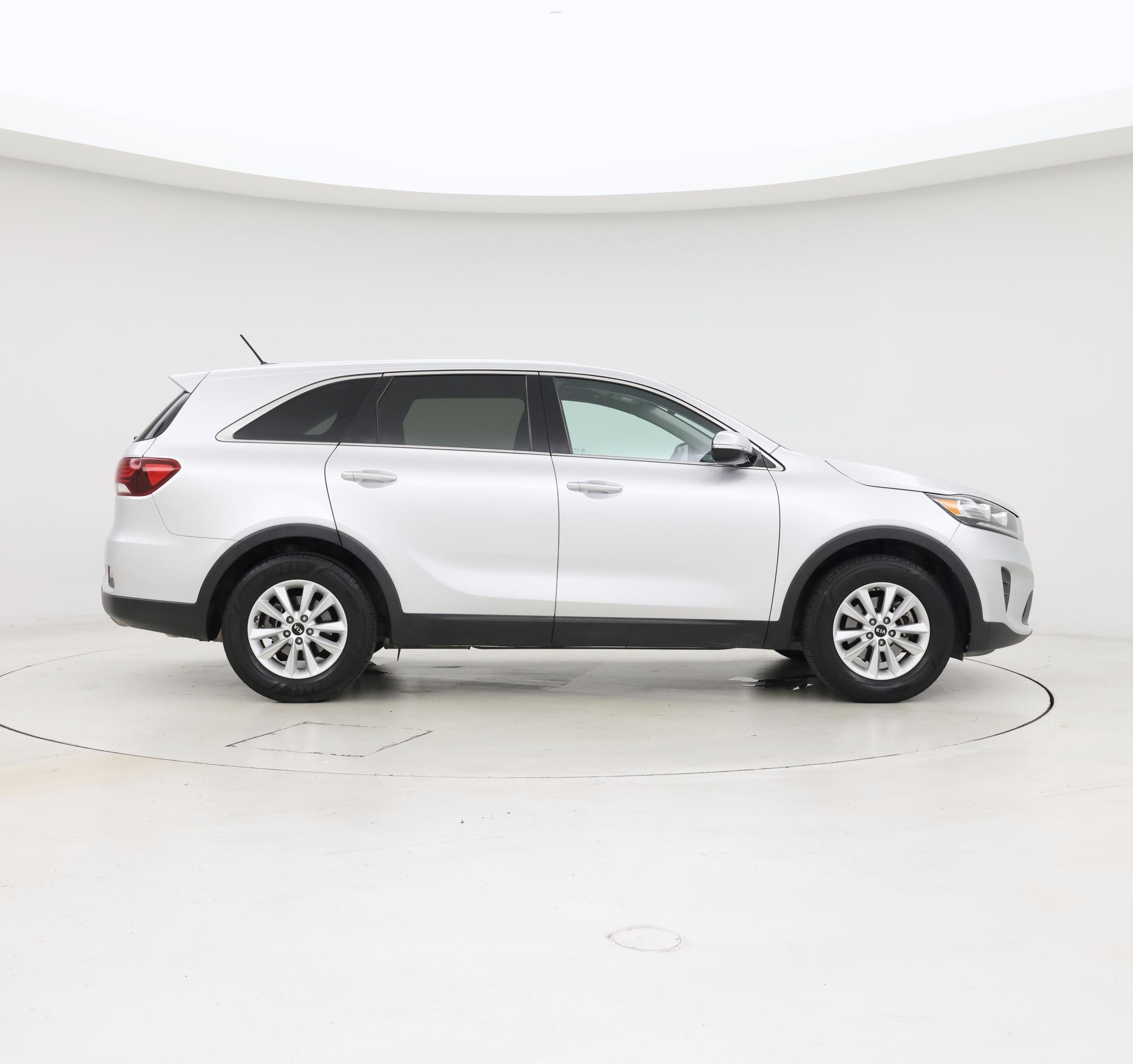 Thumbnail: 2019 Kia Sorento - 7
