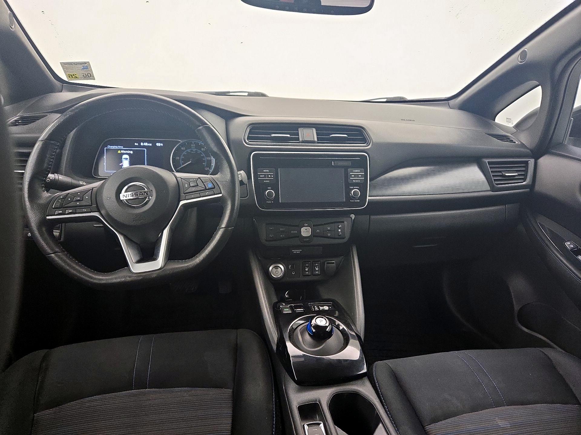 Thumbnail: 2018 Nissan Leaf - 9