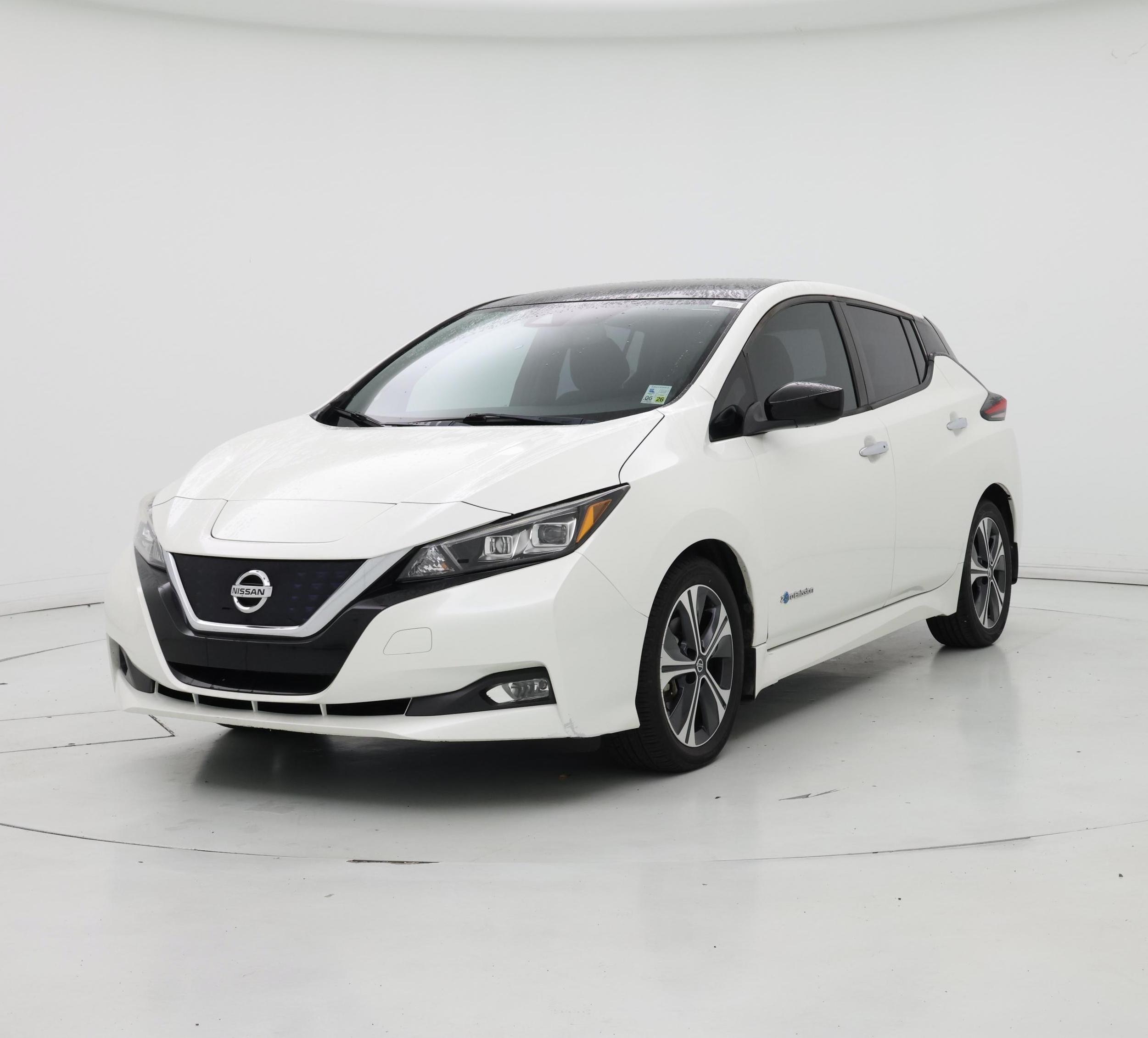 Thumbnail: 2018 Nissan Leaf - 4