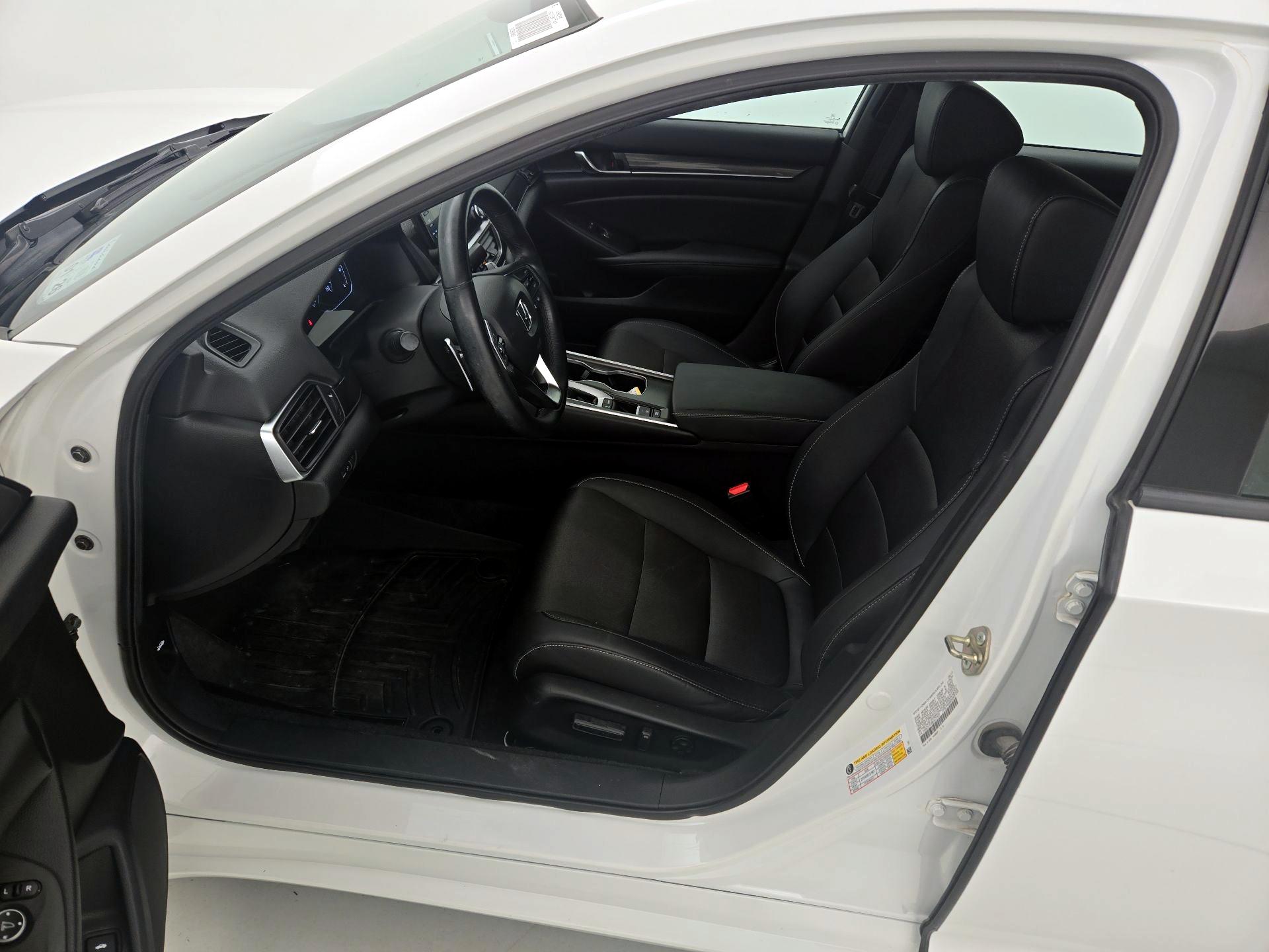 Thumbnail: 2019 Honda Accord - 11