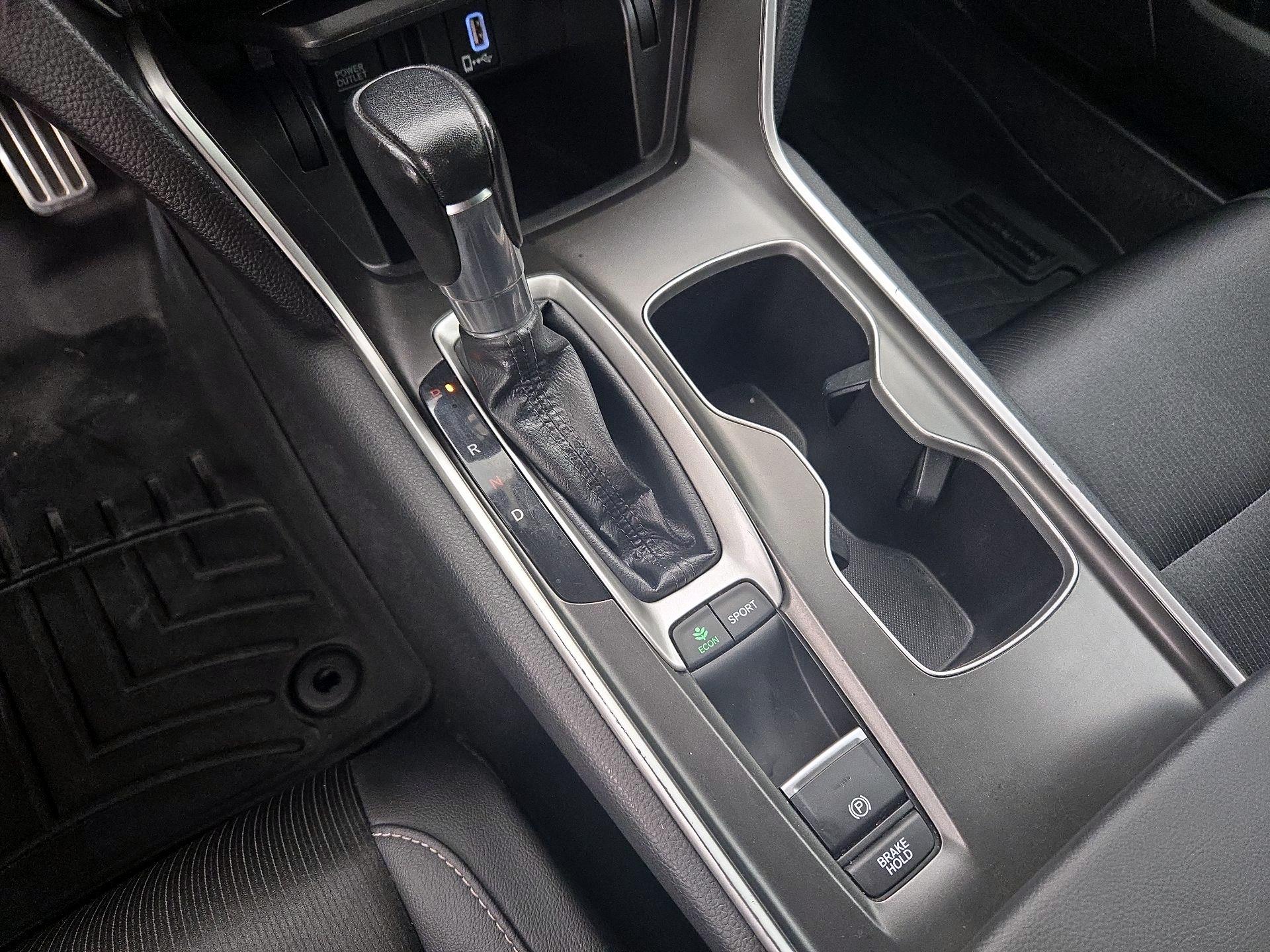 Thumbnail: 2019 Honda Accord - 17