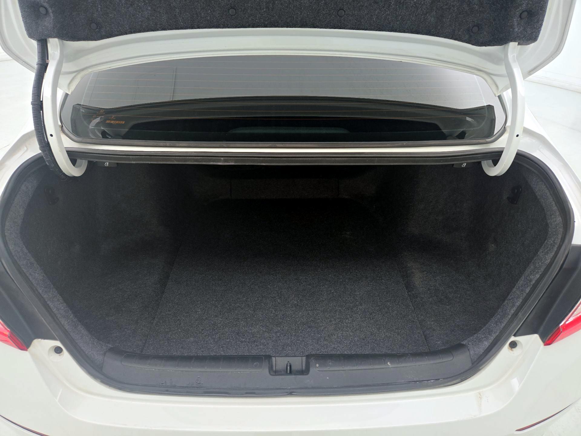 Thumbnail: 2019 Honda Accord - 20