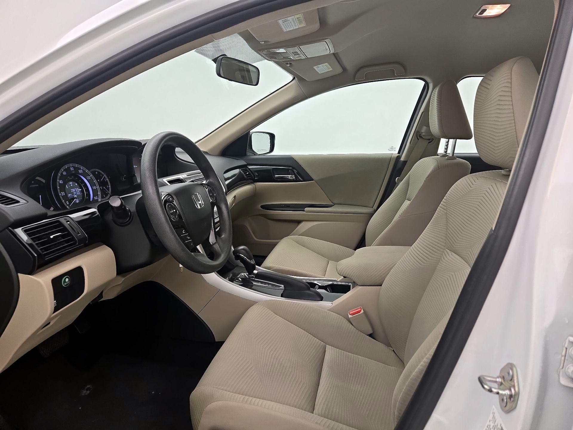 Thumbnail: 2017 Honda Accord - 11