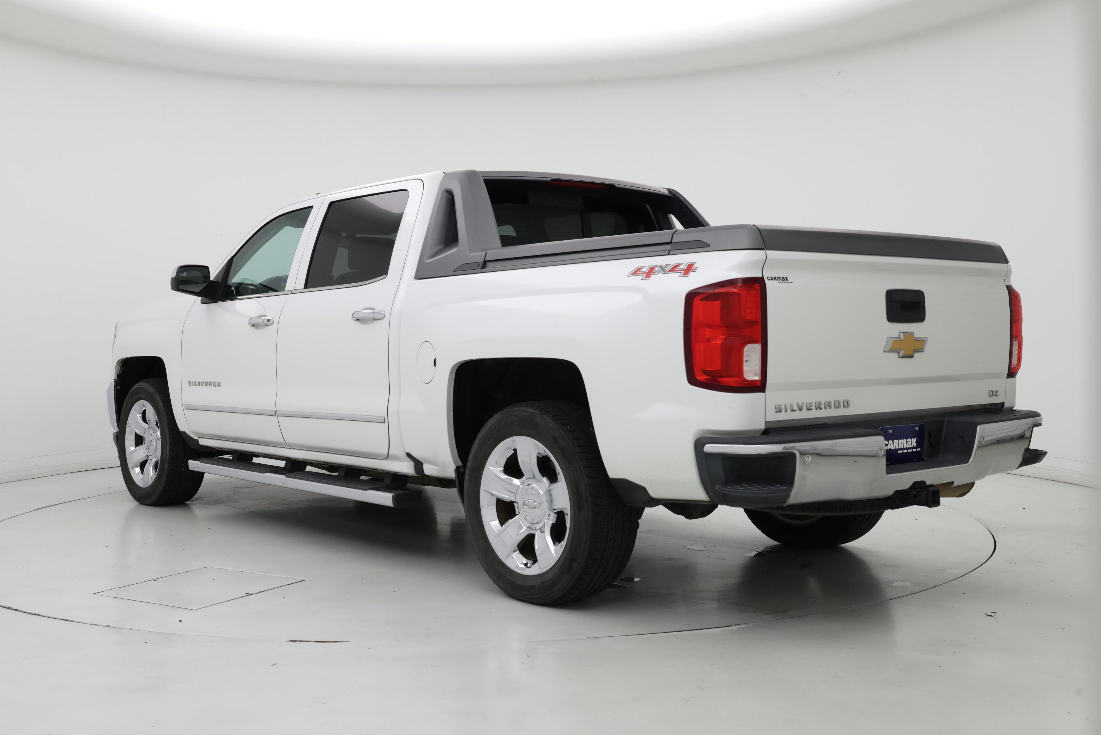 Thumbnail: 2017 Chevrolet Silverado 1500 - 2