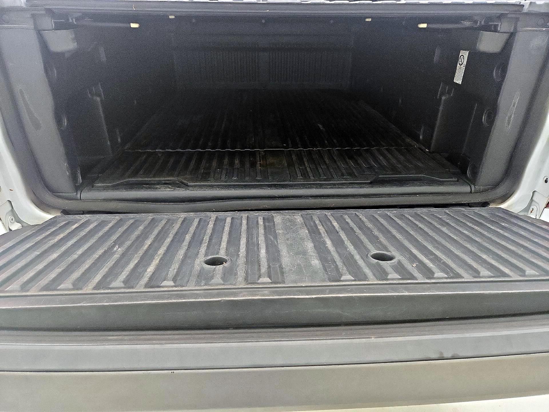 Thumbnail: 2017 Chevrolet Silverado 1500 - 20
