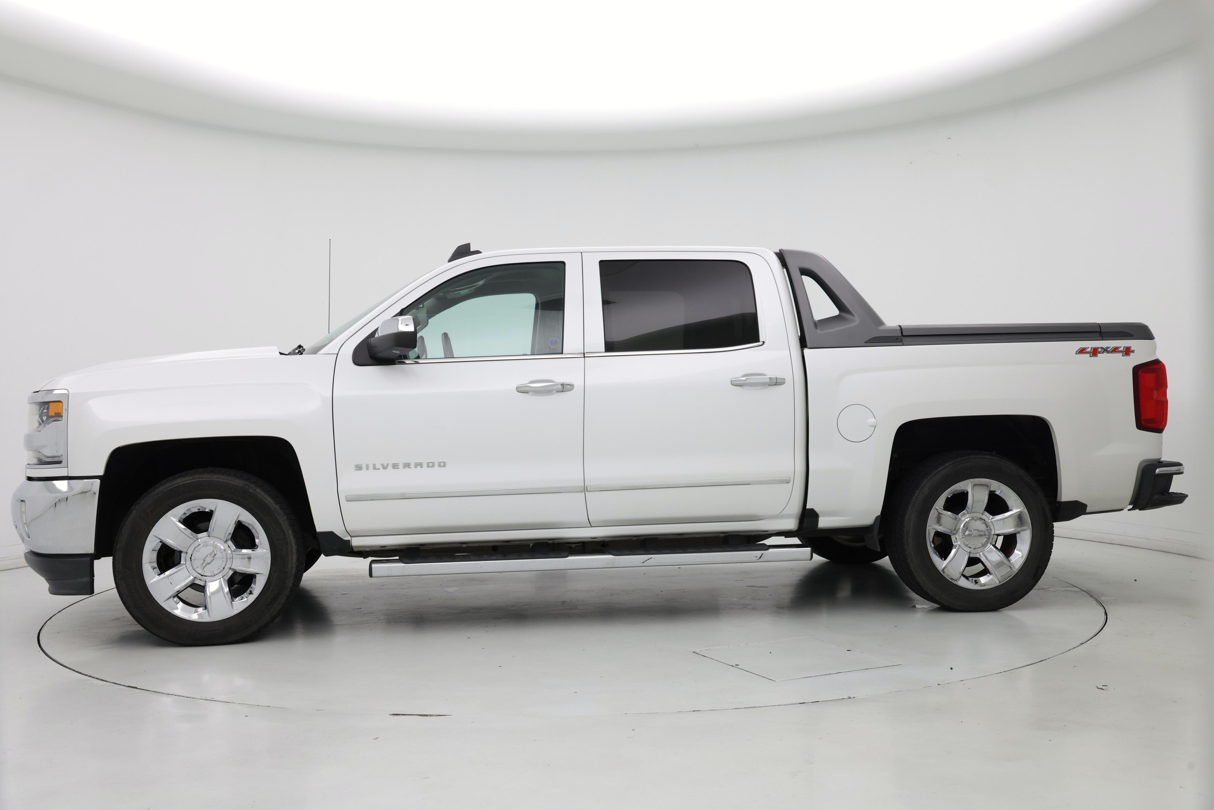 Thumbnail: 2017 Chevrolet Silverado 1500 - 3