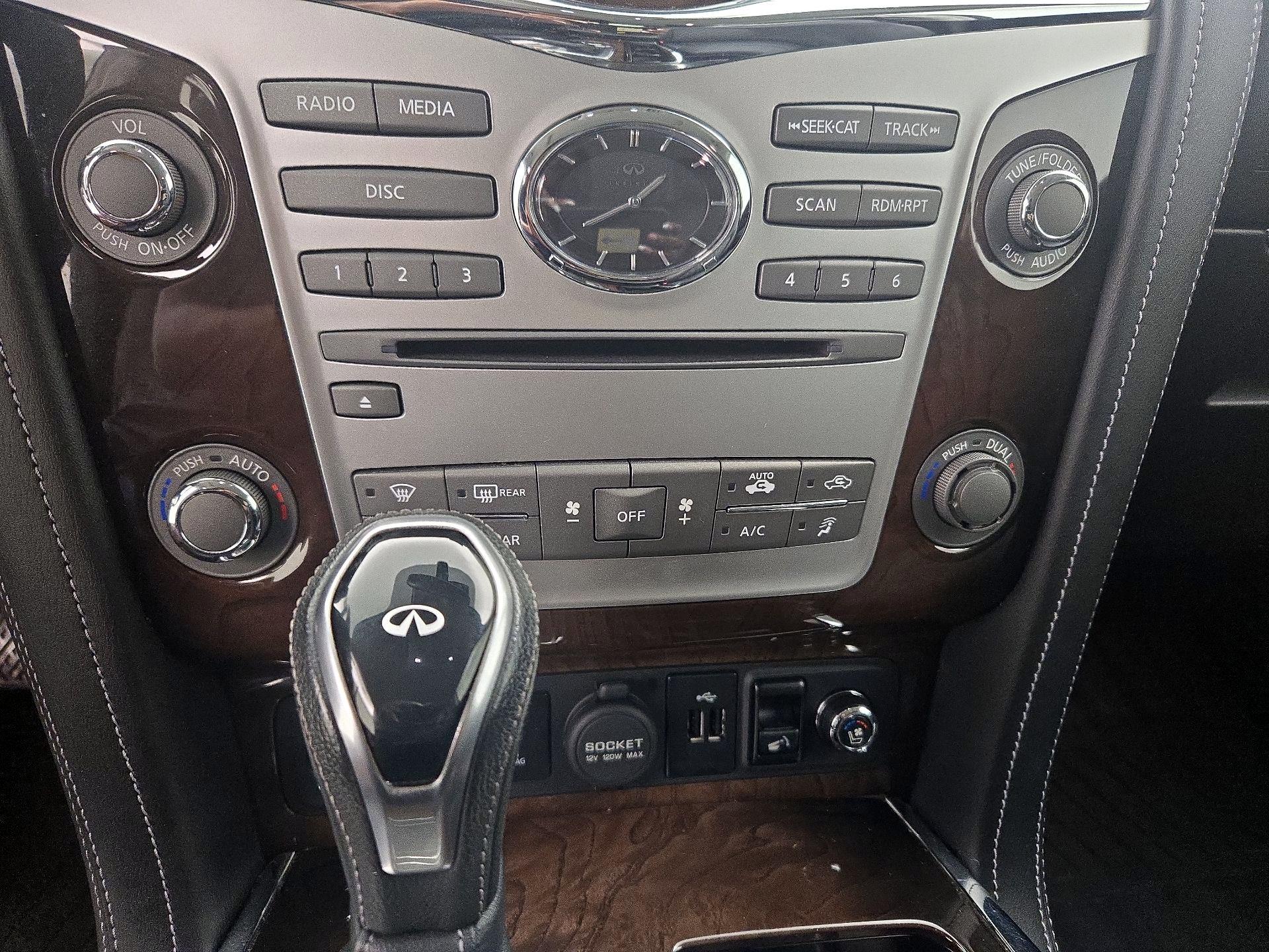Thumbnail: 2019 INFINITI QX80 - 17