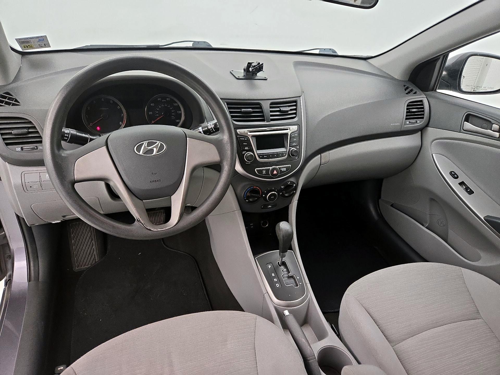 Thumbnail: 2015 Hyundai Accent - 9