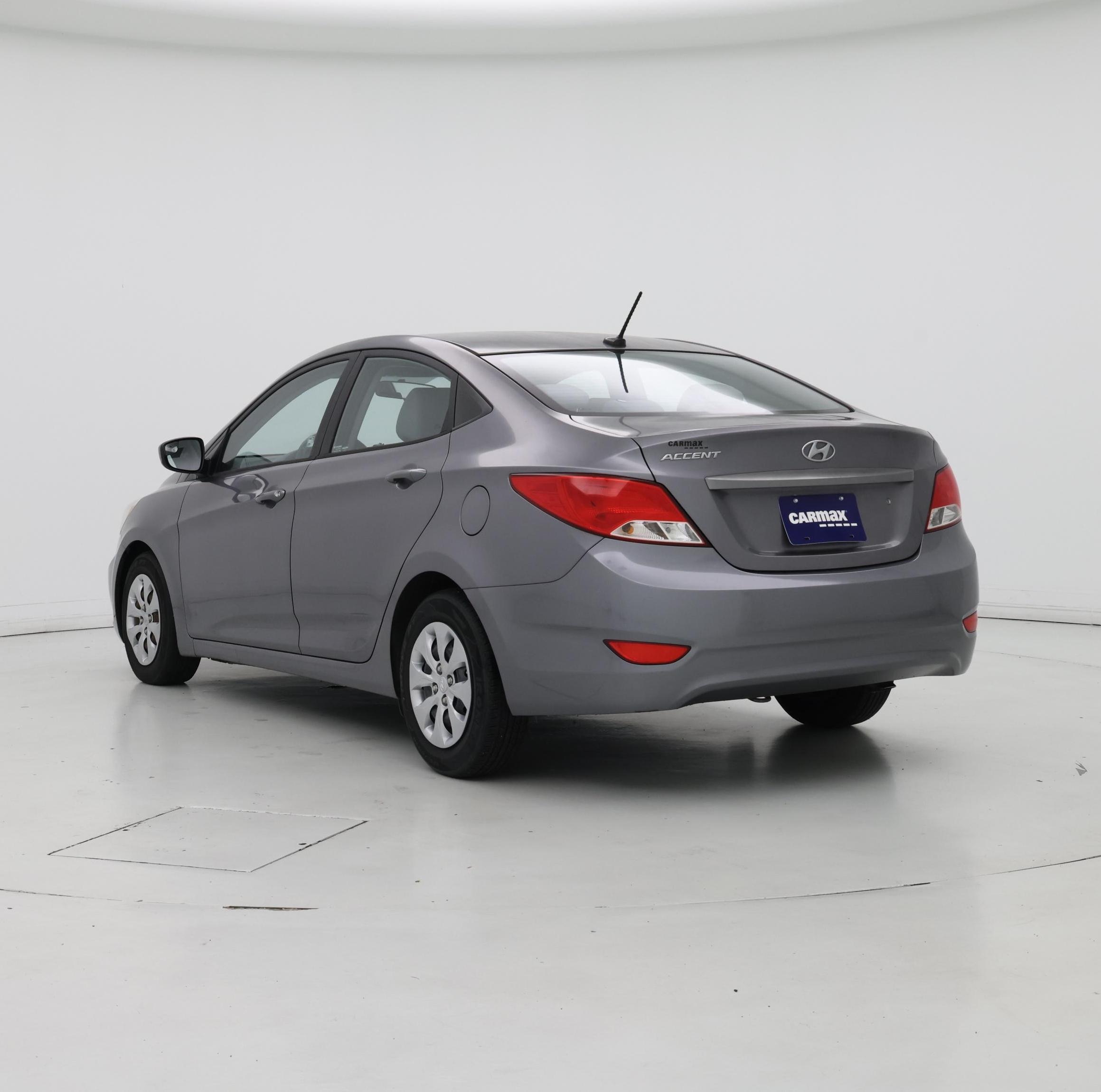 Thumbnail: 2015 Hyundai Accent - 2