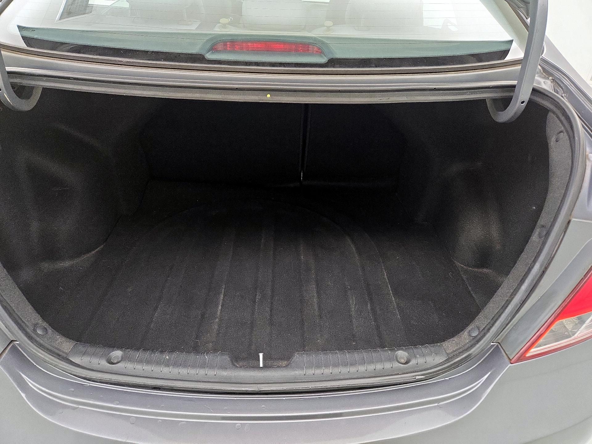 Thumbnail: 2015 Hyundai Accent - 19