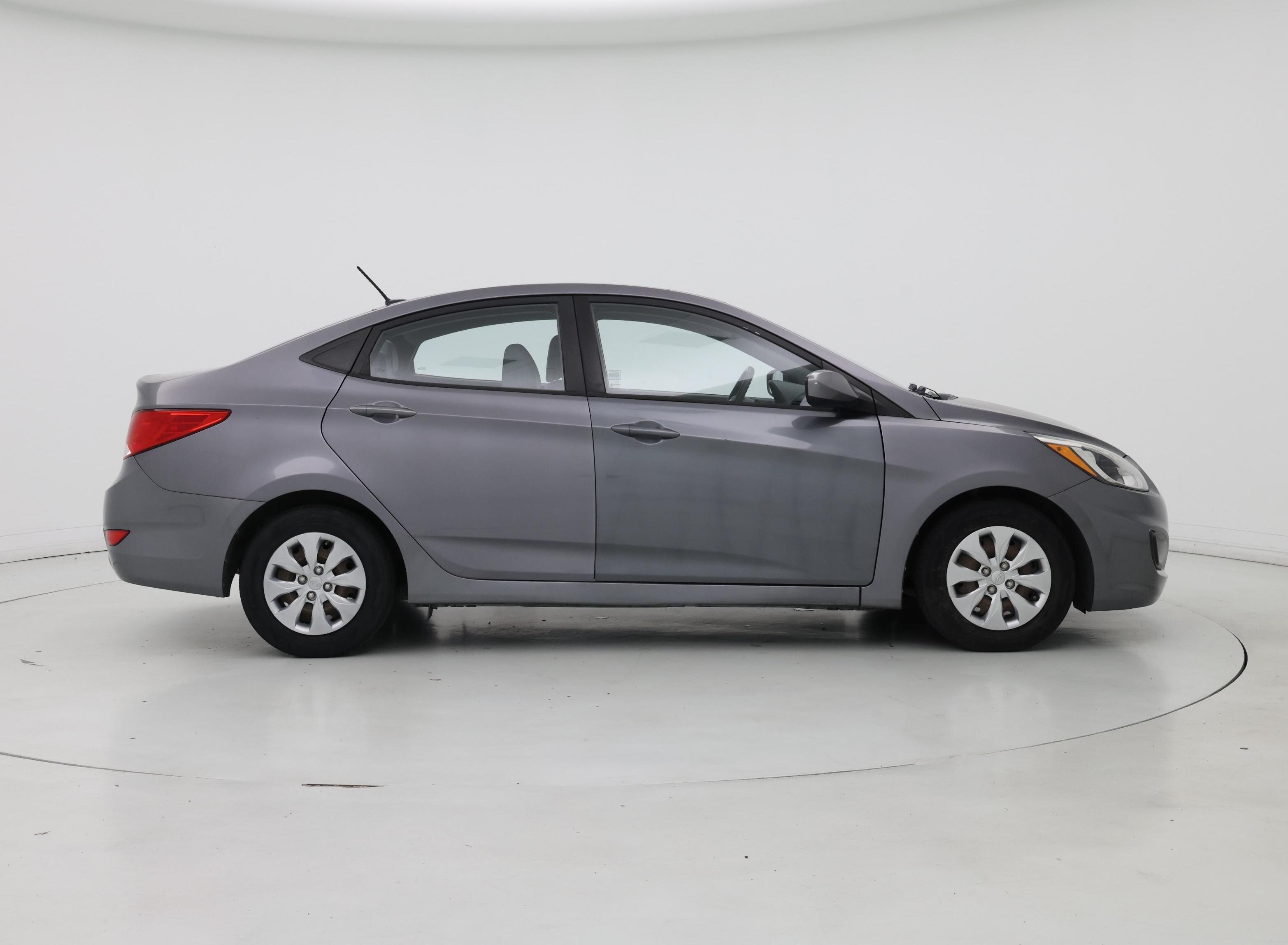 Thumbnail: 2015 Hyundai Accent - 7