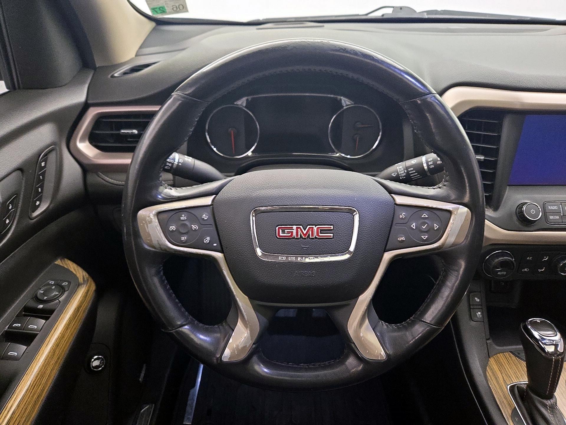 Thumbnail: 2019 GMC Acadia - 10