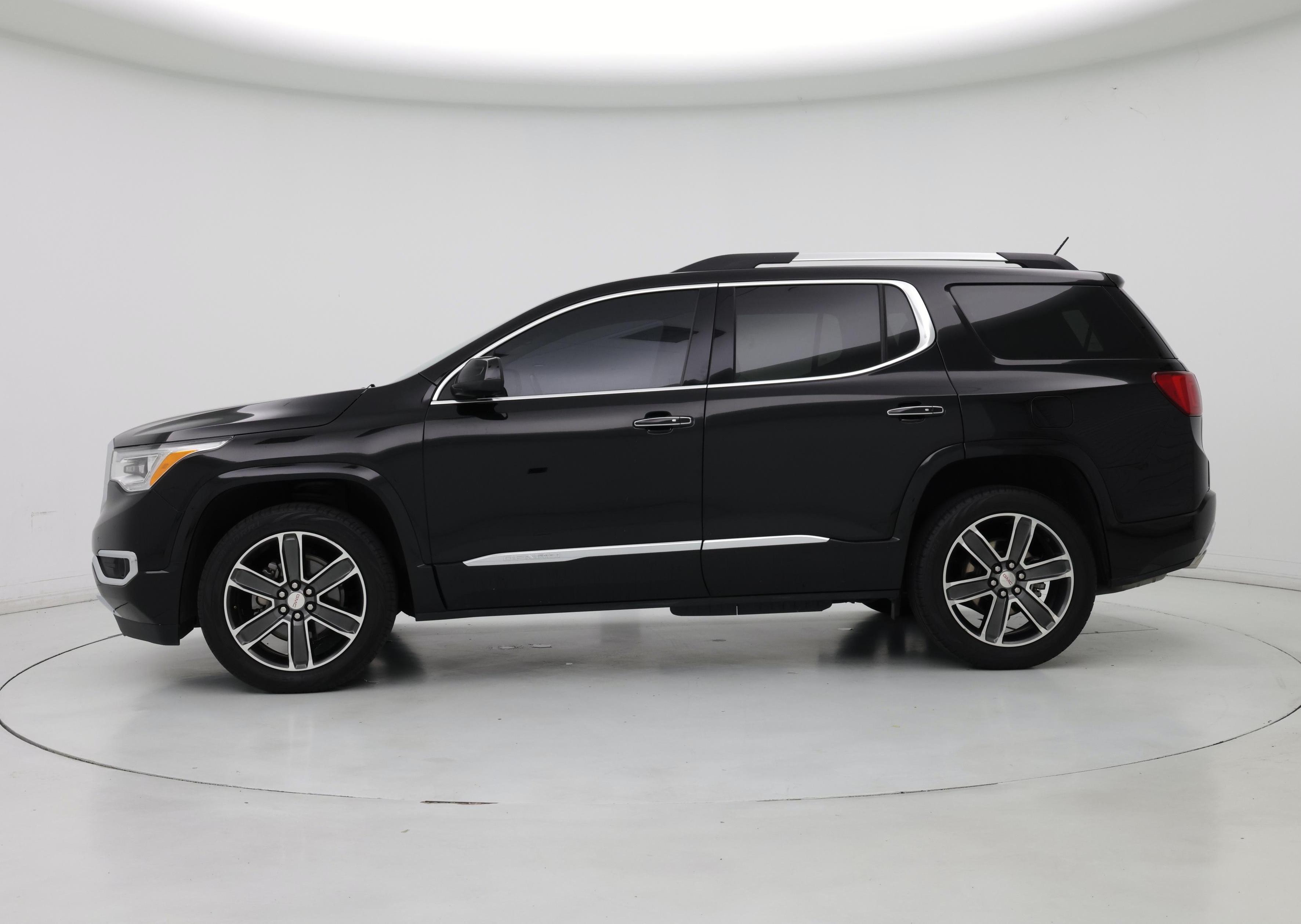 Thumbnail: 2019 GMC Acadia - 3